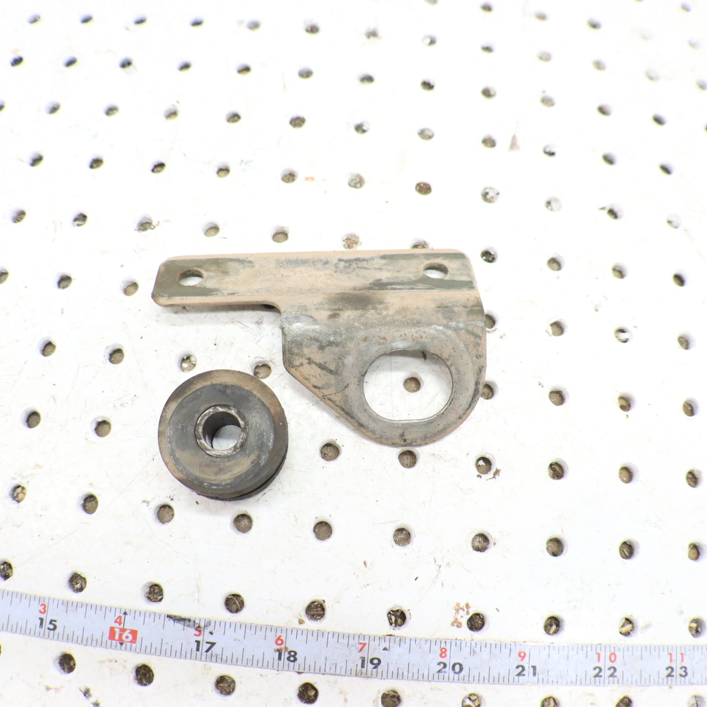 2014 Polaris Sportsman 570 Exhaust Mount Rubber Damper 5241663 5410436 5241663