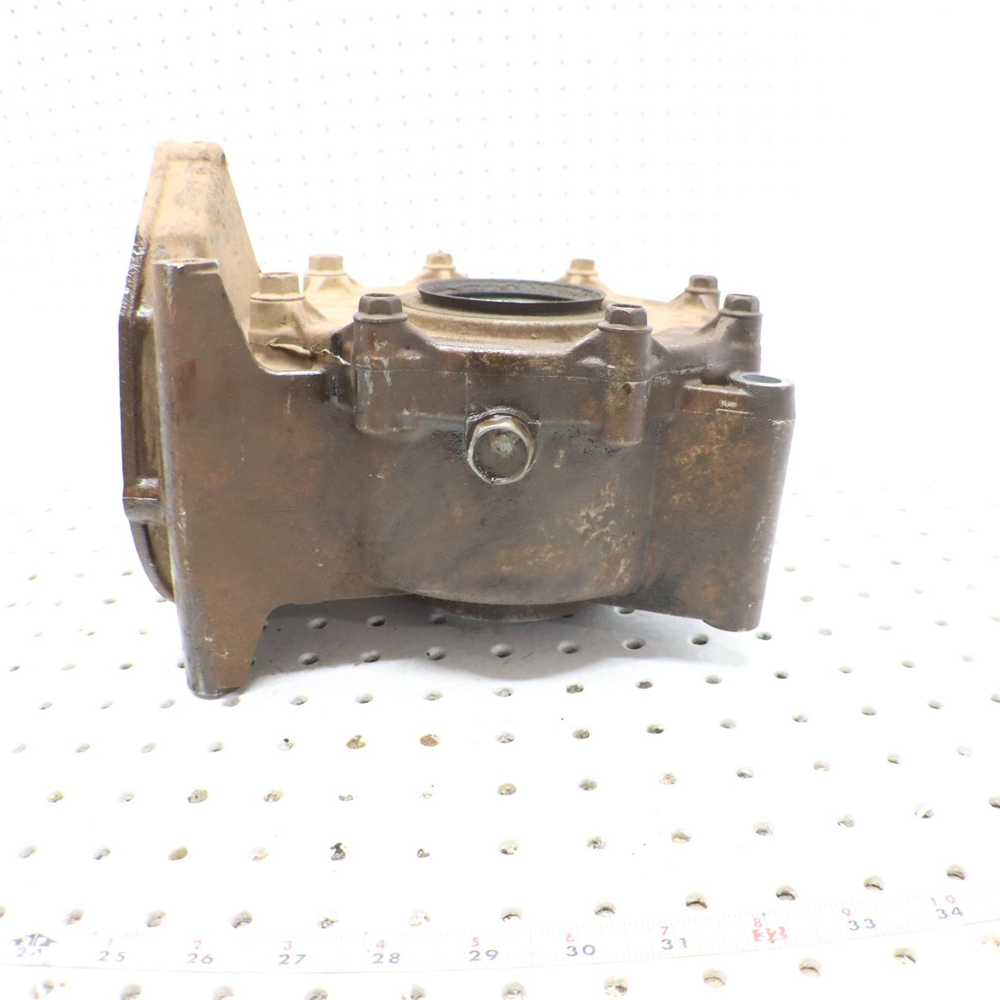 2016 SUZUKI KING QUAD 500 REAR GEARCASE FINAL DRIVE 27410-31G50 DAMAGED