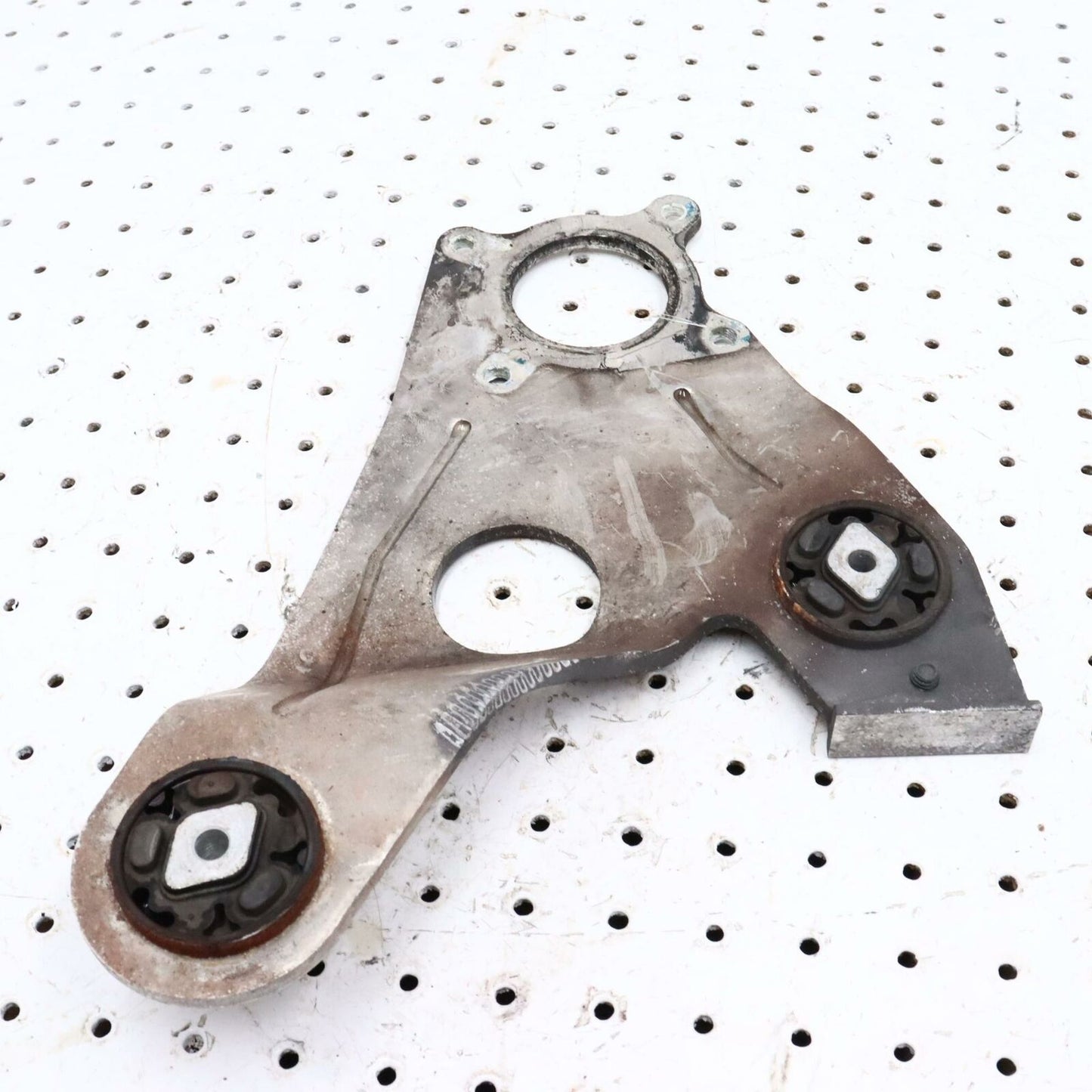 2013 ARCTIC CAT F5 ENGINE MOTOR MOUNT BRACKET 0708-484