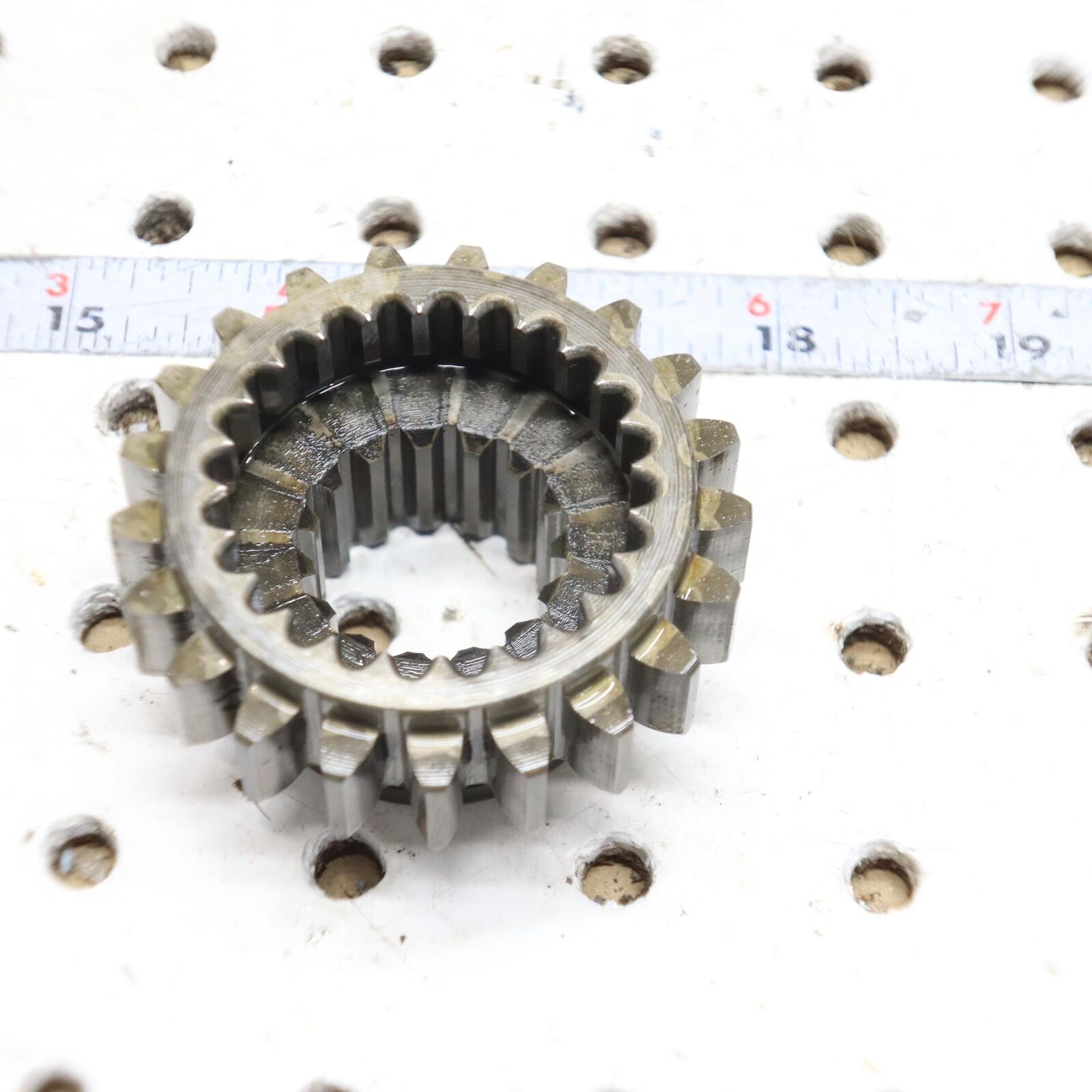 2008 POLARIS SWITCHBACK TURBO CHAIN CASE GEAR SPROCKET 5135601