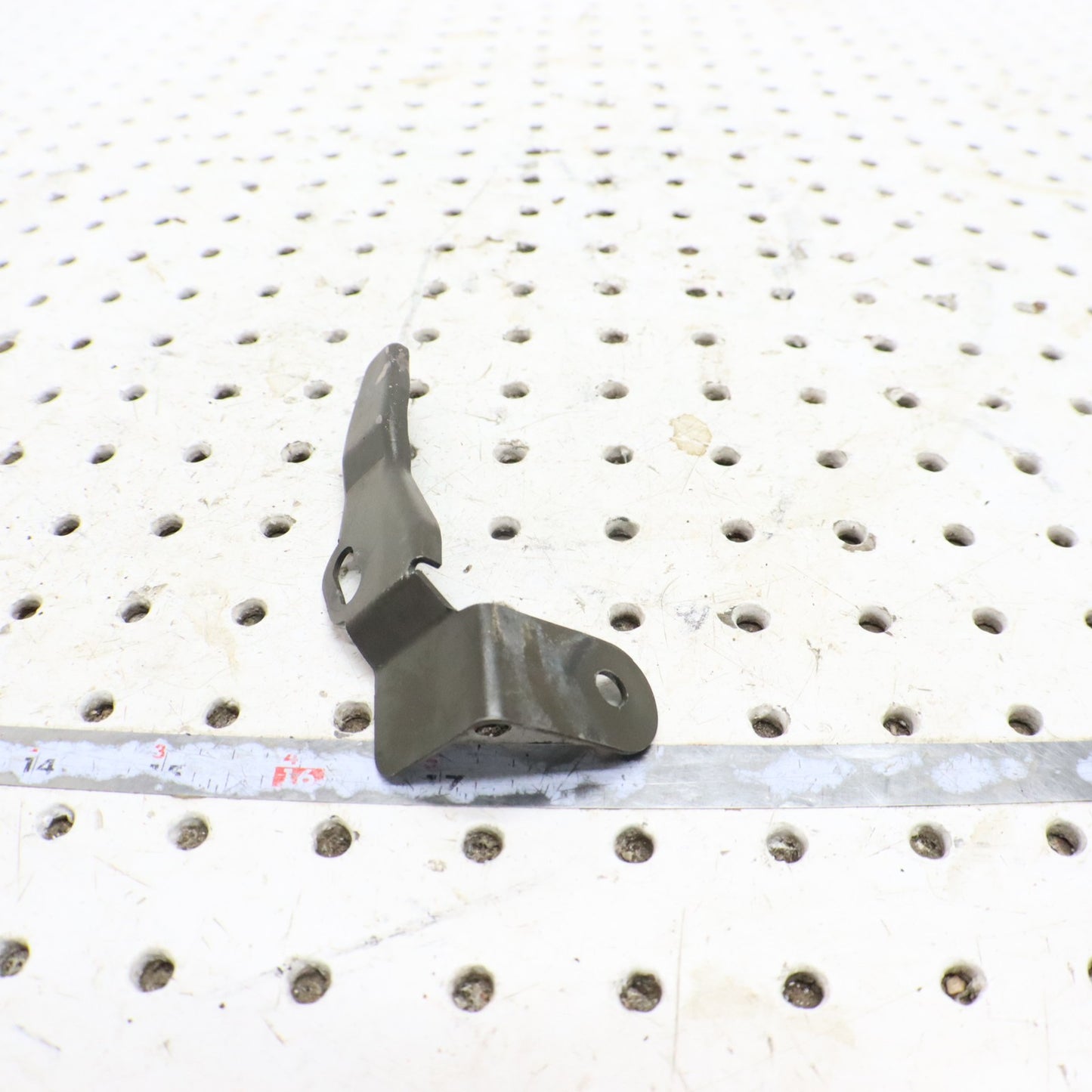 2014 Polaris Sportsman 570 Seat Base Mount Bracket RIGHT 5257800