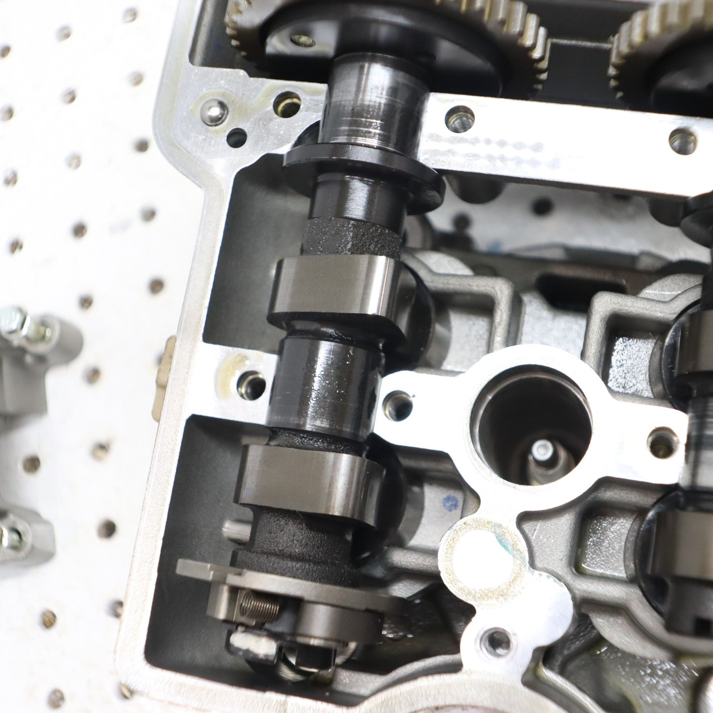 2016 Polaris Sportsman Sp 570 Cylinder Head & CAMS 2206221; 1205026