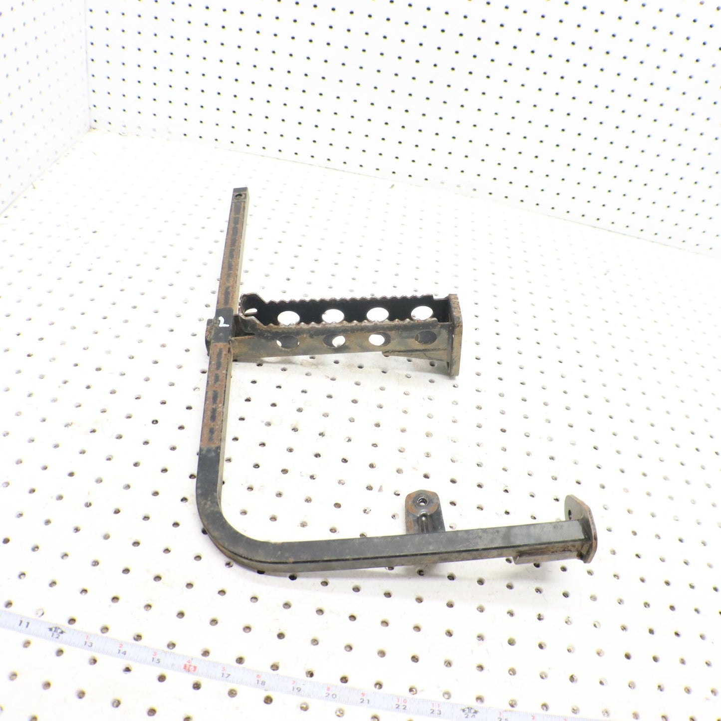 2016 SUZUKI KING QUAD 500 LEFT STEP STAND FOOTREST 43520-11HA0; 43520-11HB0