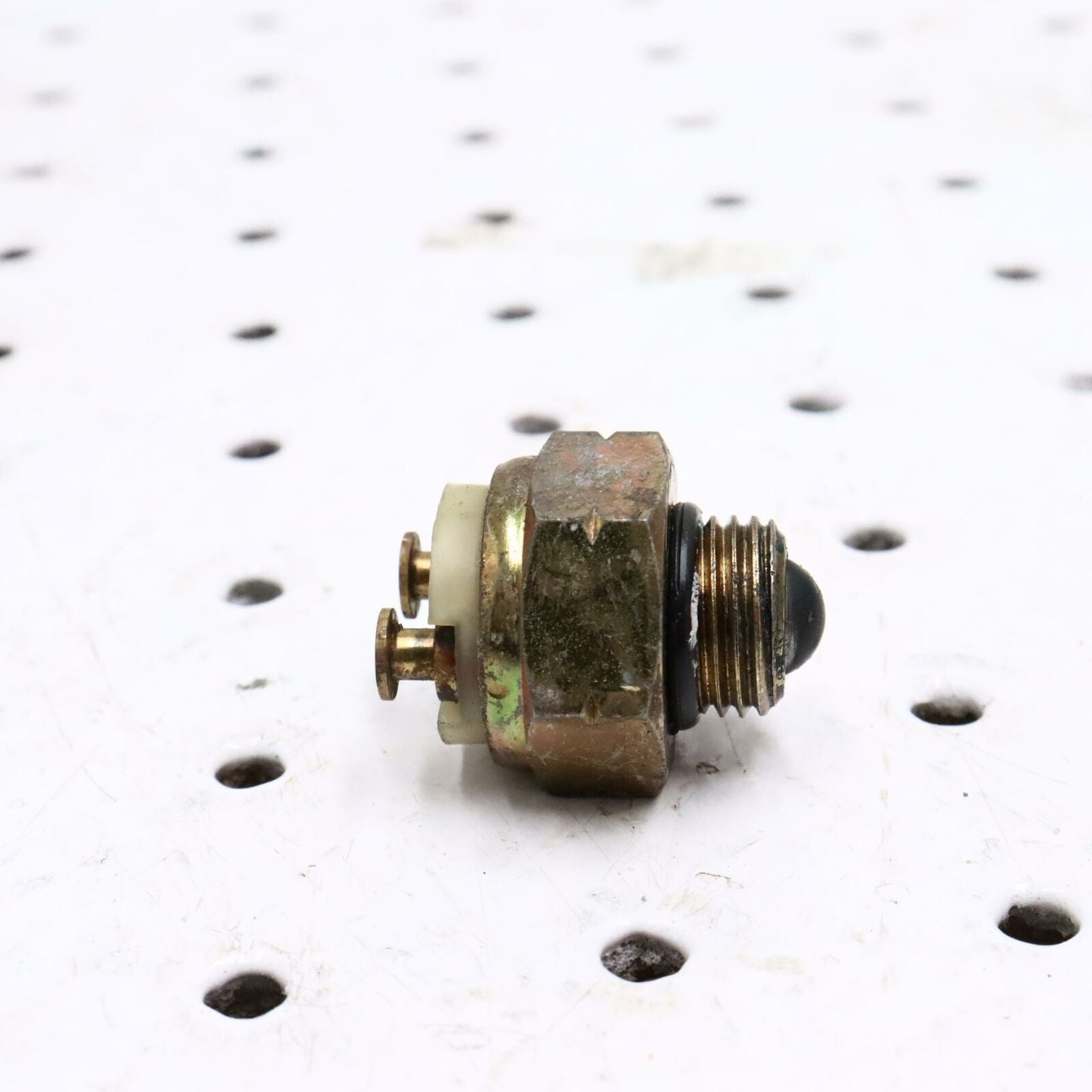 2006 POLARIS SWITCHBACK POSITION-SWITCH INDICATOR 4011005