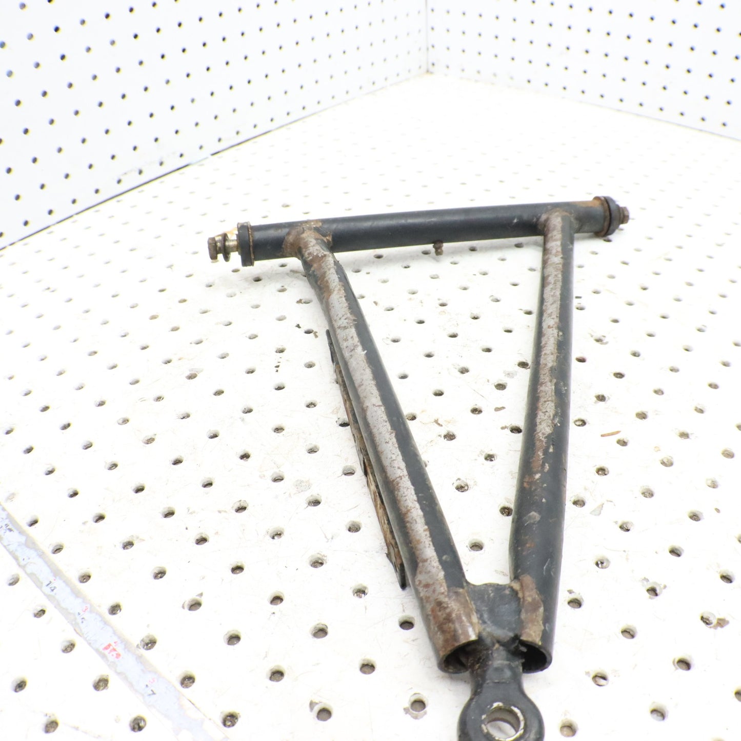 2018 Polaris Sportsman 570 Efi Front Lower Right Control A Arm BENT 1542162-067