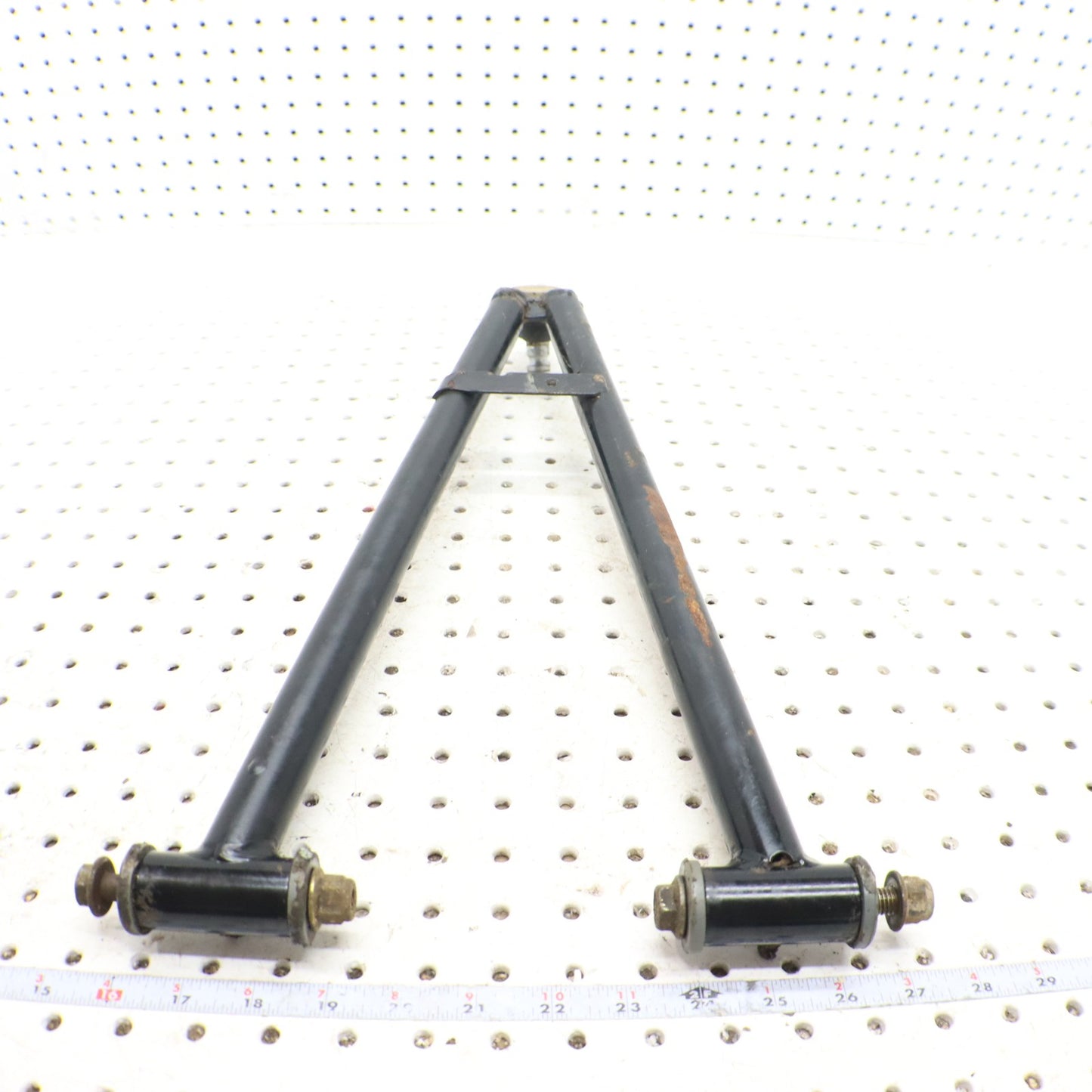 2009 Polaris Sportsman Xp 850 Front Lower Right Control Arm 1017157-067 1019811