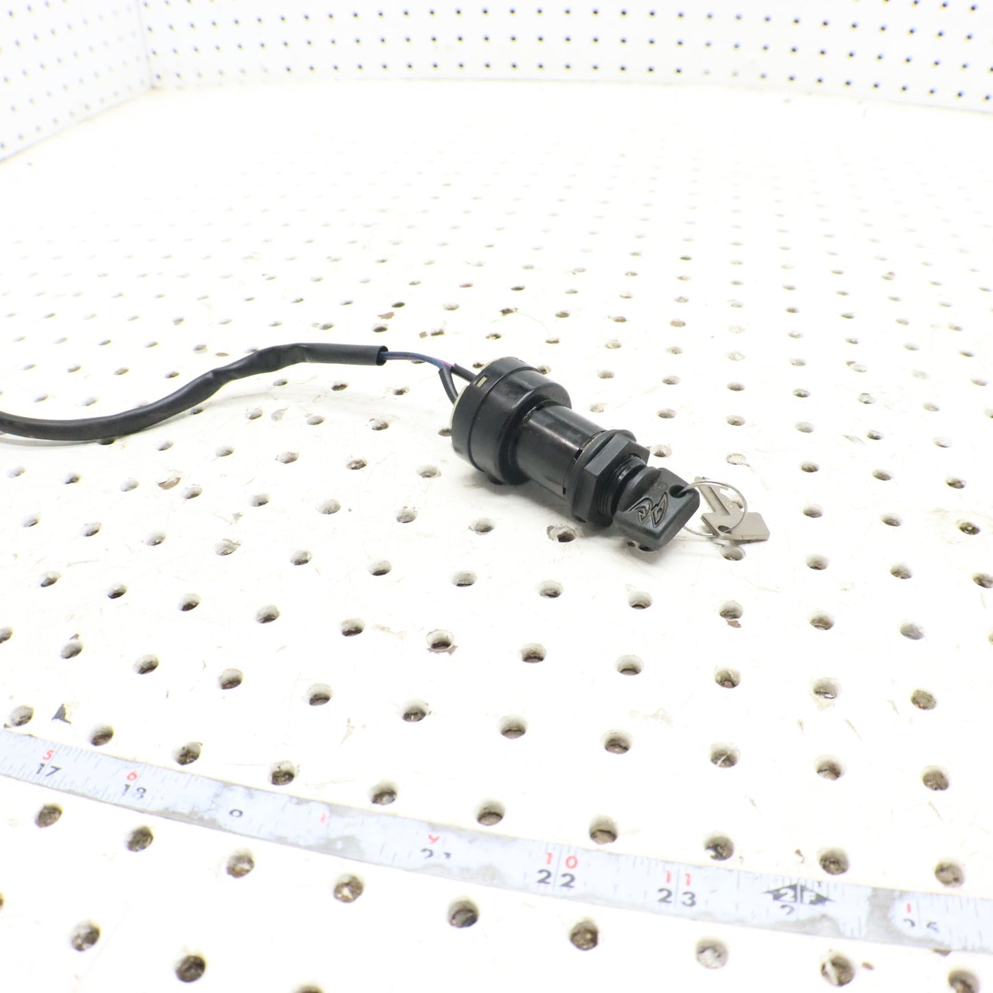 2009 Arctic Cat Crossfire R 8 Ignition Key Switch 0609-728