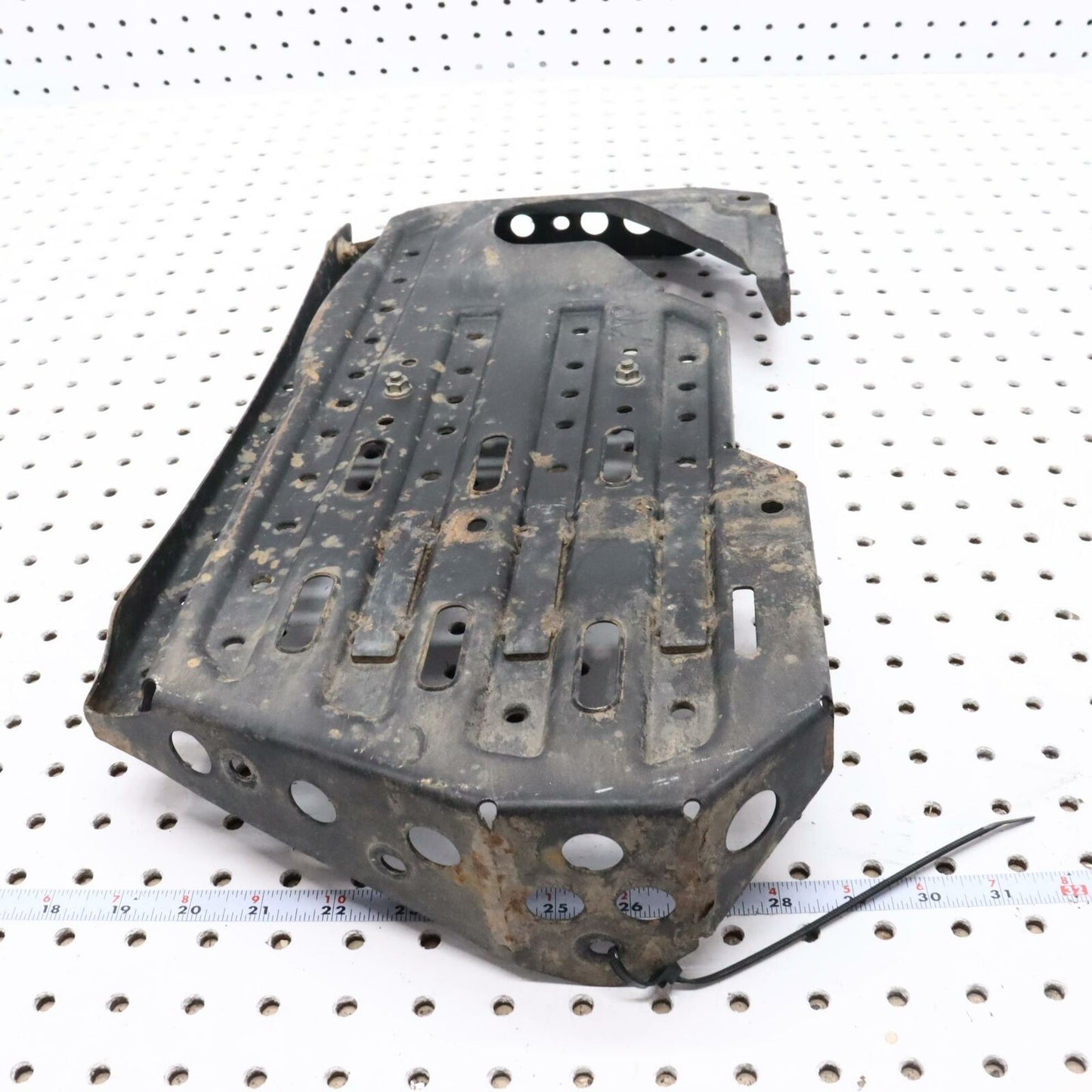 2008 KAWASAKI BRUTE FORCE 650 RIGHT FOOT WELL STEP STAND REST 34028-0062-388