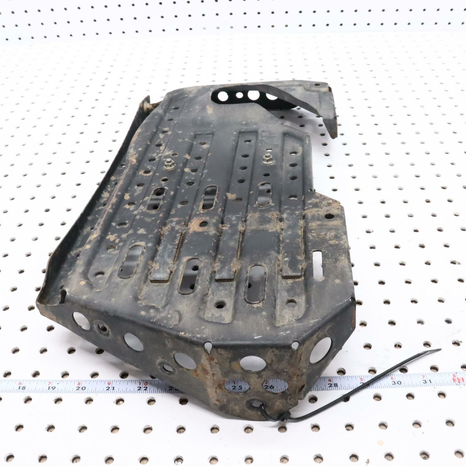 2008 KAWASAKI BRUTE FORCE 650 RIGHT FOOT WELL STEP STAND REST  34028-0062-388