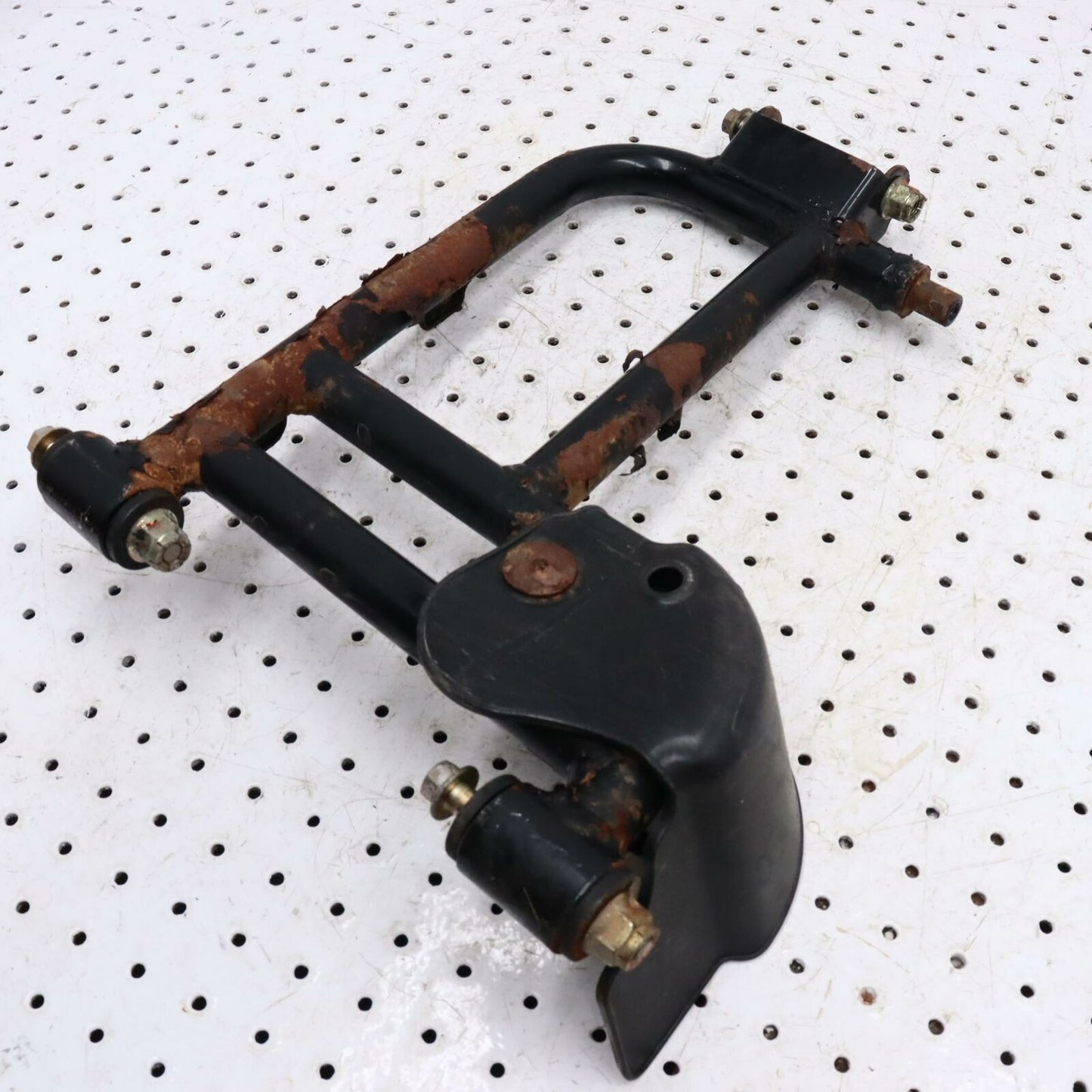 2004 ARCTIC CAT 650 REAR BACK LOWER RIGHT CONTROL A ARM 0504-438