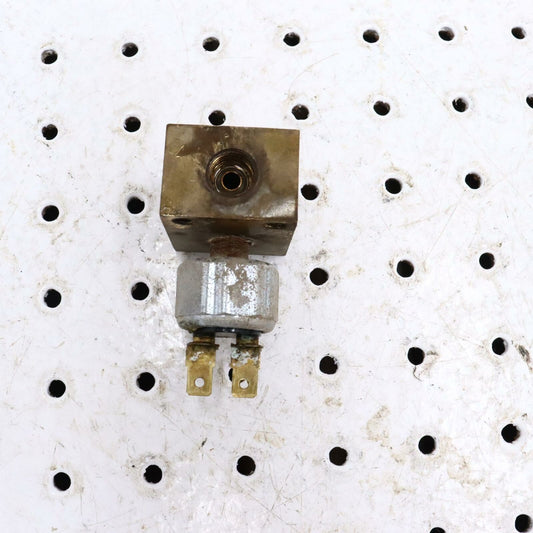 1998 POLARIS SPORTSMAN 500 REAR BACK BRAKE SENSOR 7052129