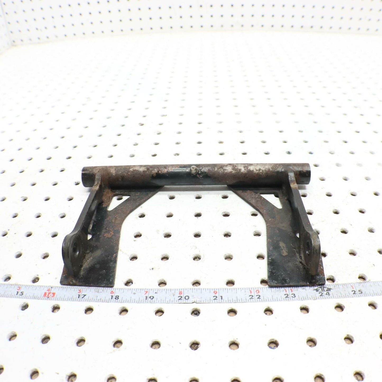 2015 ARCTIC CAT XF 6000 REAR SUSPENSION REAR PIVOT ARM 2704-389