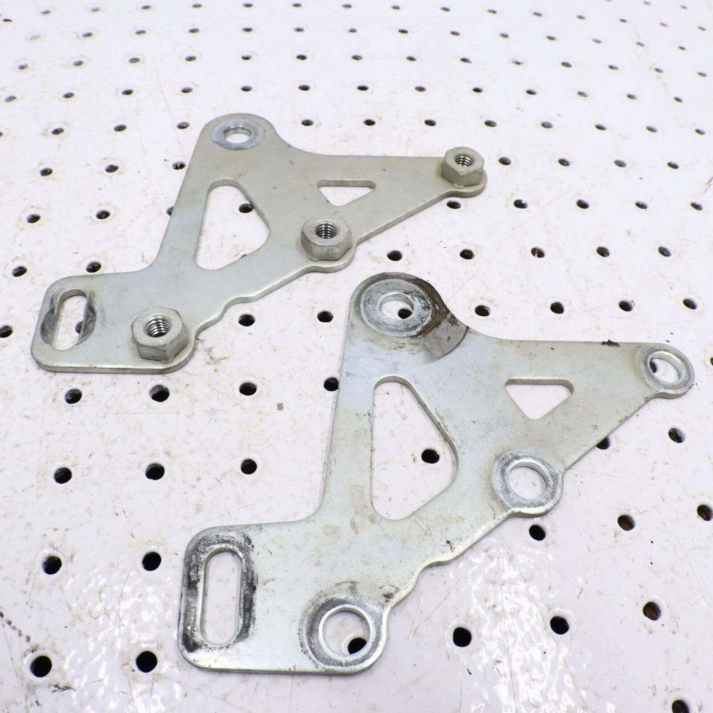 2013 POLARIS RANGER XP 900 TRANSMISSION MOUNT STAY BRACKET 3235398; 3235399