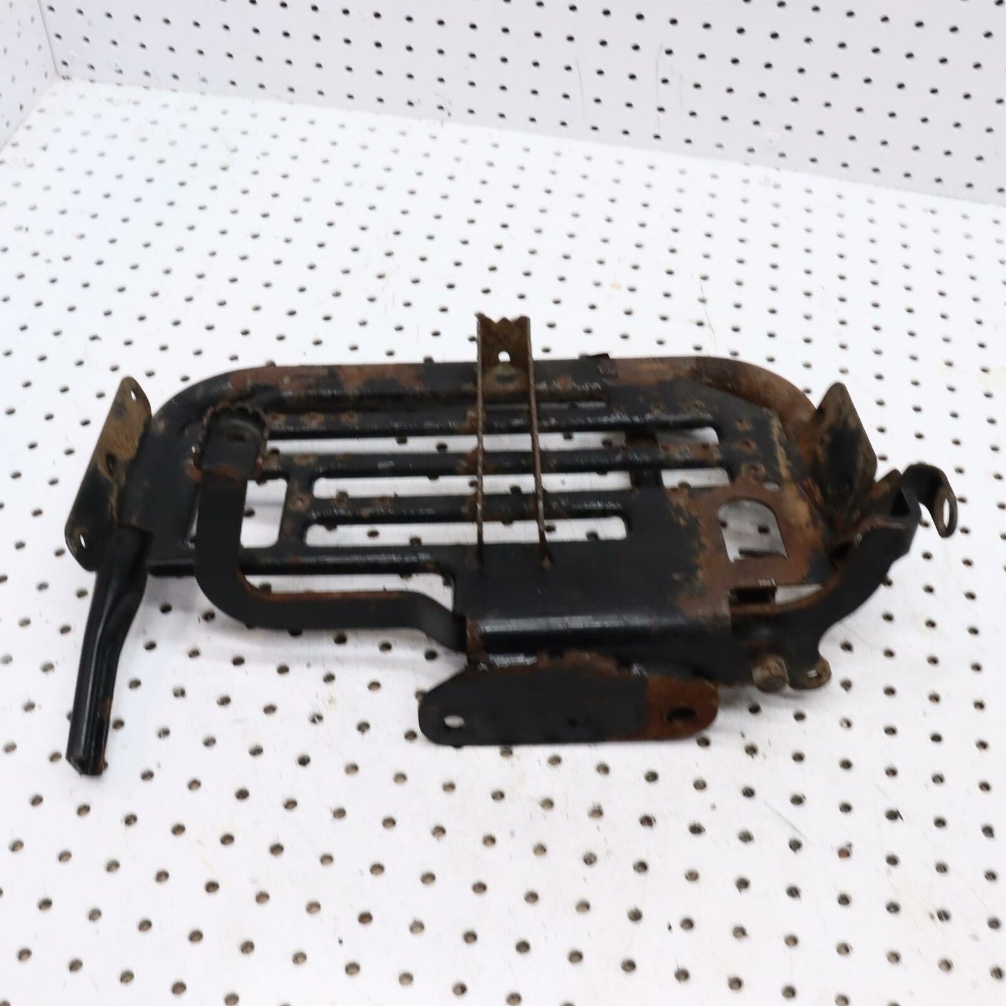 2004 ARCTIC CAT 650 RIGHT FOOT WELL STEP STAND REST FOOTREST, RH BLACK 0506-534
