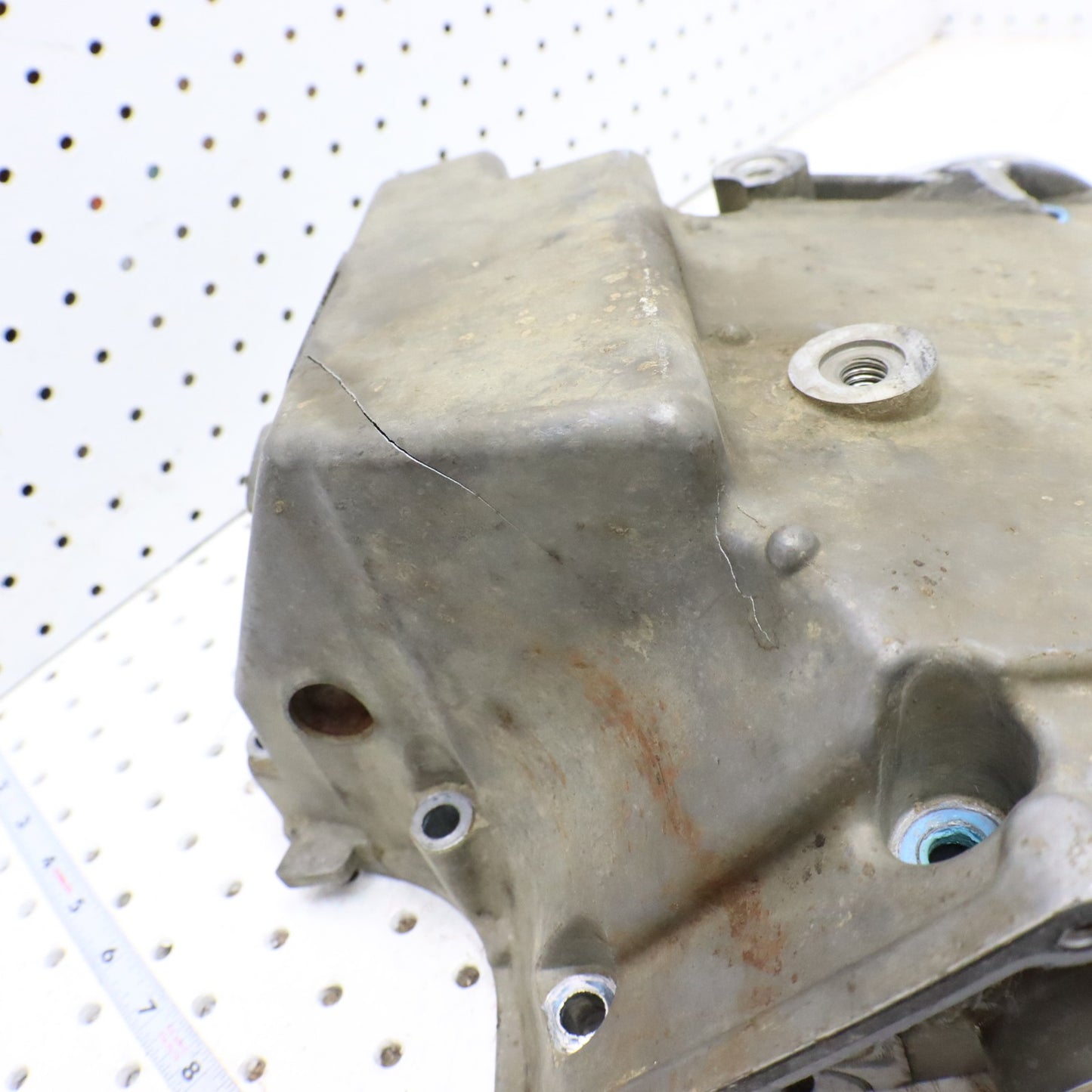 2009 Polaris Sportsman 800 Crankcase Engine Case 2203300 CRACKED !