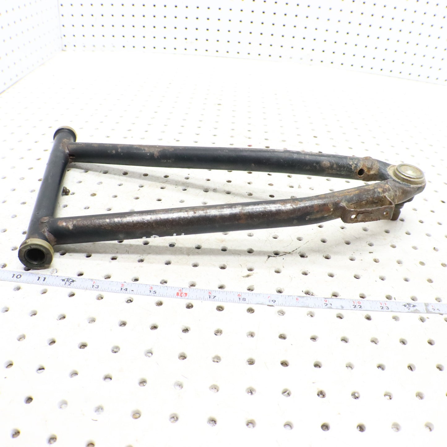 2009 Polaris Rzr 800 Lower Front Right Control A Arm 1015456-458; 1018206-458