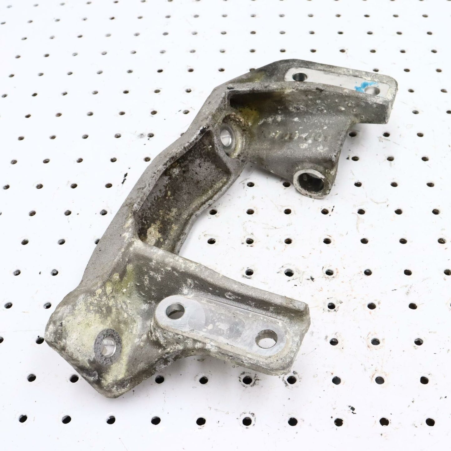 2008 ARCTIC CAT F8 ENGINE MOTOR MOUNT BRACKET 0708-501