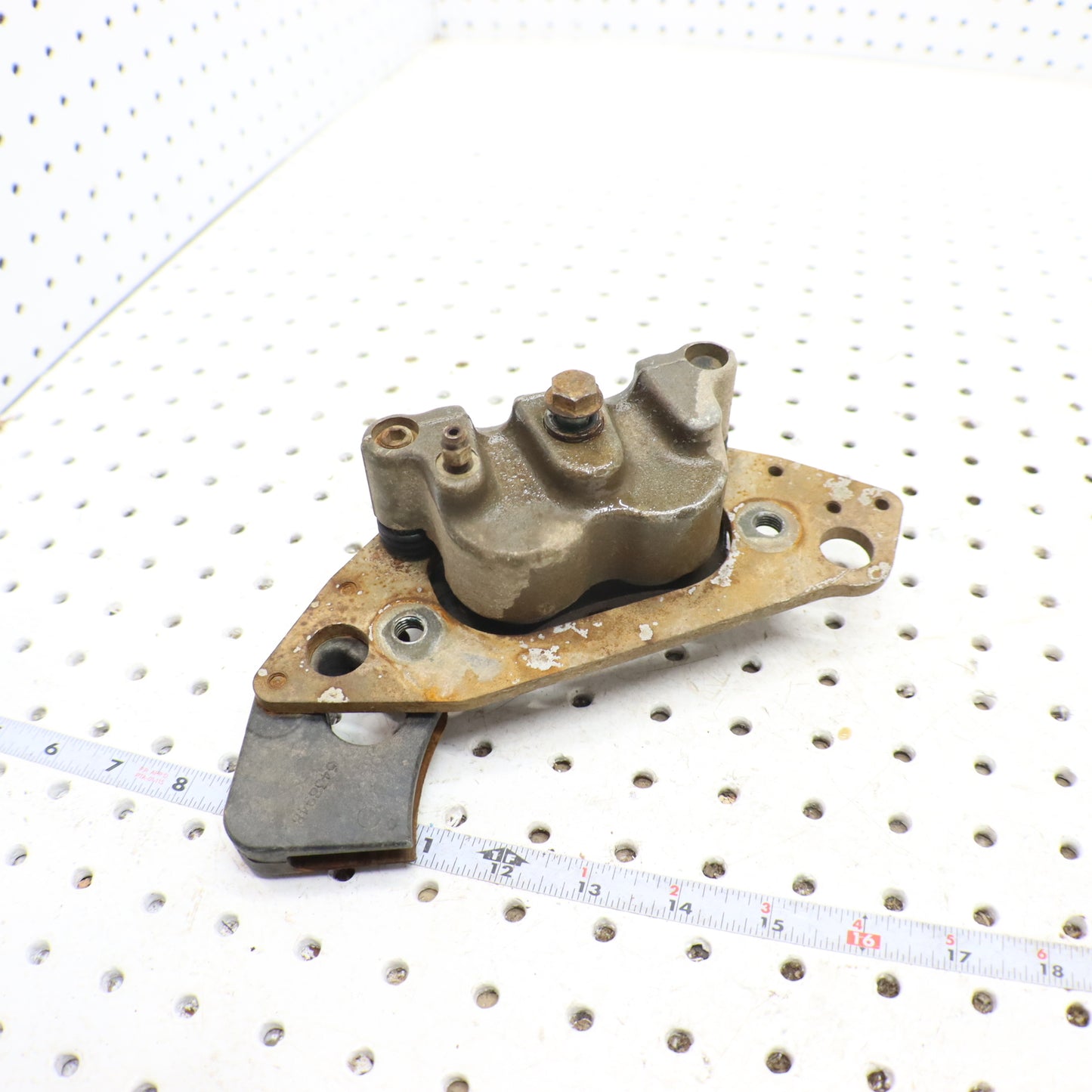 2013 Polaris Ranger Xp 900 Brake Caliper Front LEFT 1911283