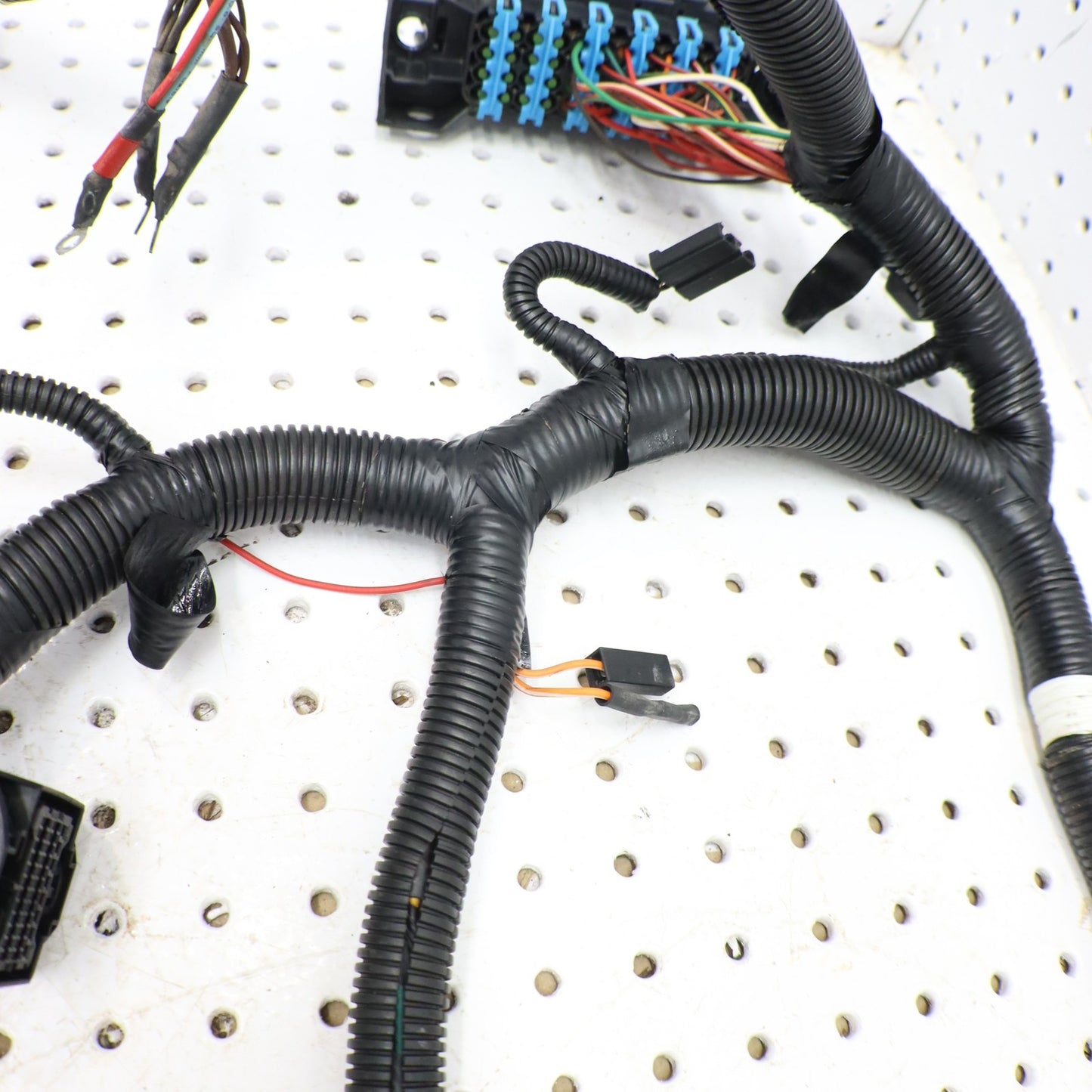 2014 Polaris Sportsman 570 Wire Harness NON EPS 2412398 MINOR DAMAGE
