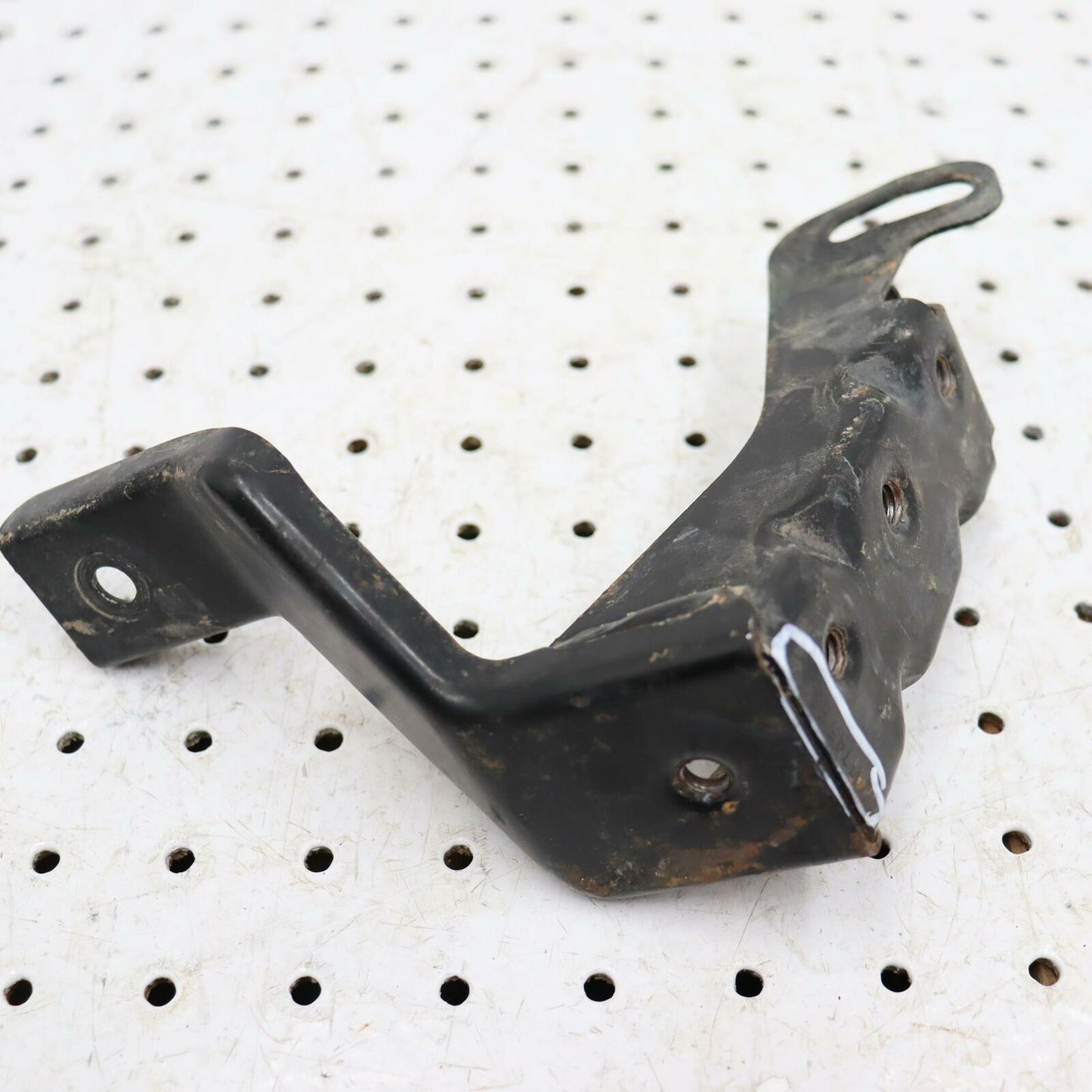 2005 POLARIS SPORTSMAN 700 FRONT RIGHT RACK SUPPORT 1014592-067