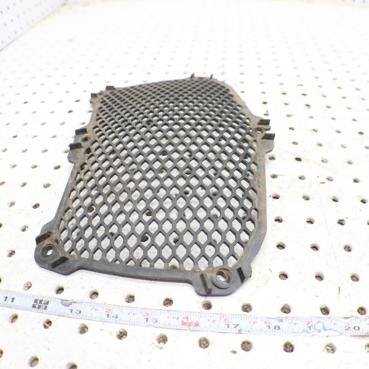 2010 POLARIS SPORTSMAN XP 850 BUMPER SCREEN RADIATOR SCREEN MESH 5437424-070