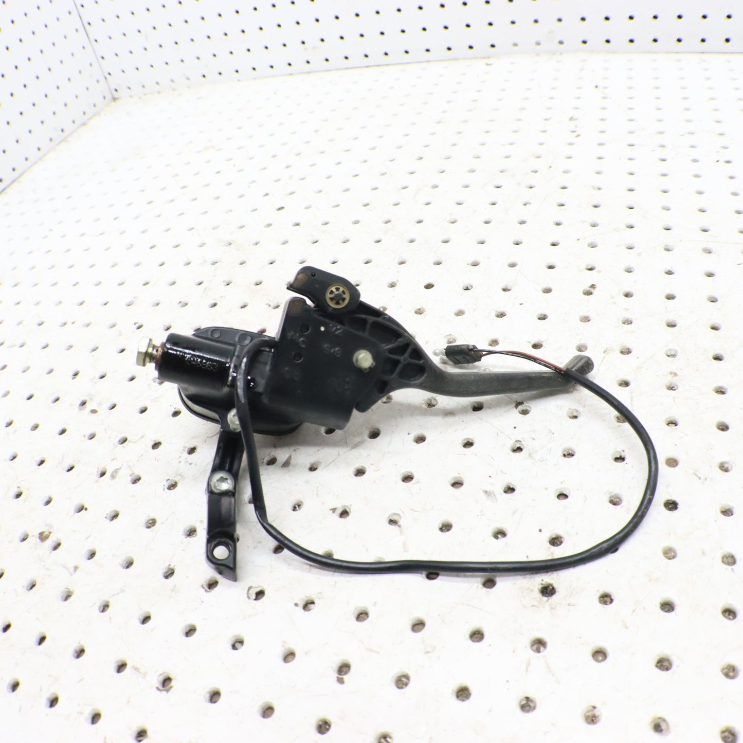 2009 Arctic Cat Crossfire R 8 Hand Brake Lever Master Cylinder 1602-930