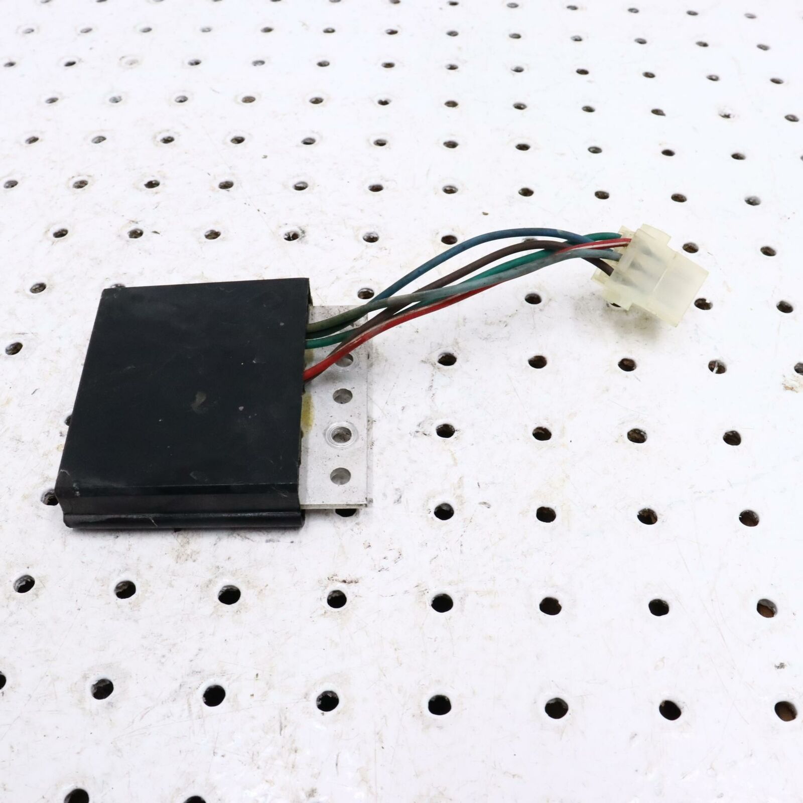 2006 POLARIS SWITCHBACK VOLTAGE REGULATOR 4011293