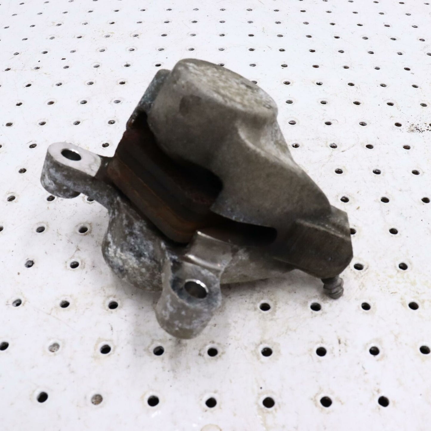 2006 POLARIS FUSION 700 BRAKE CALIPER 2202742