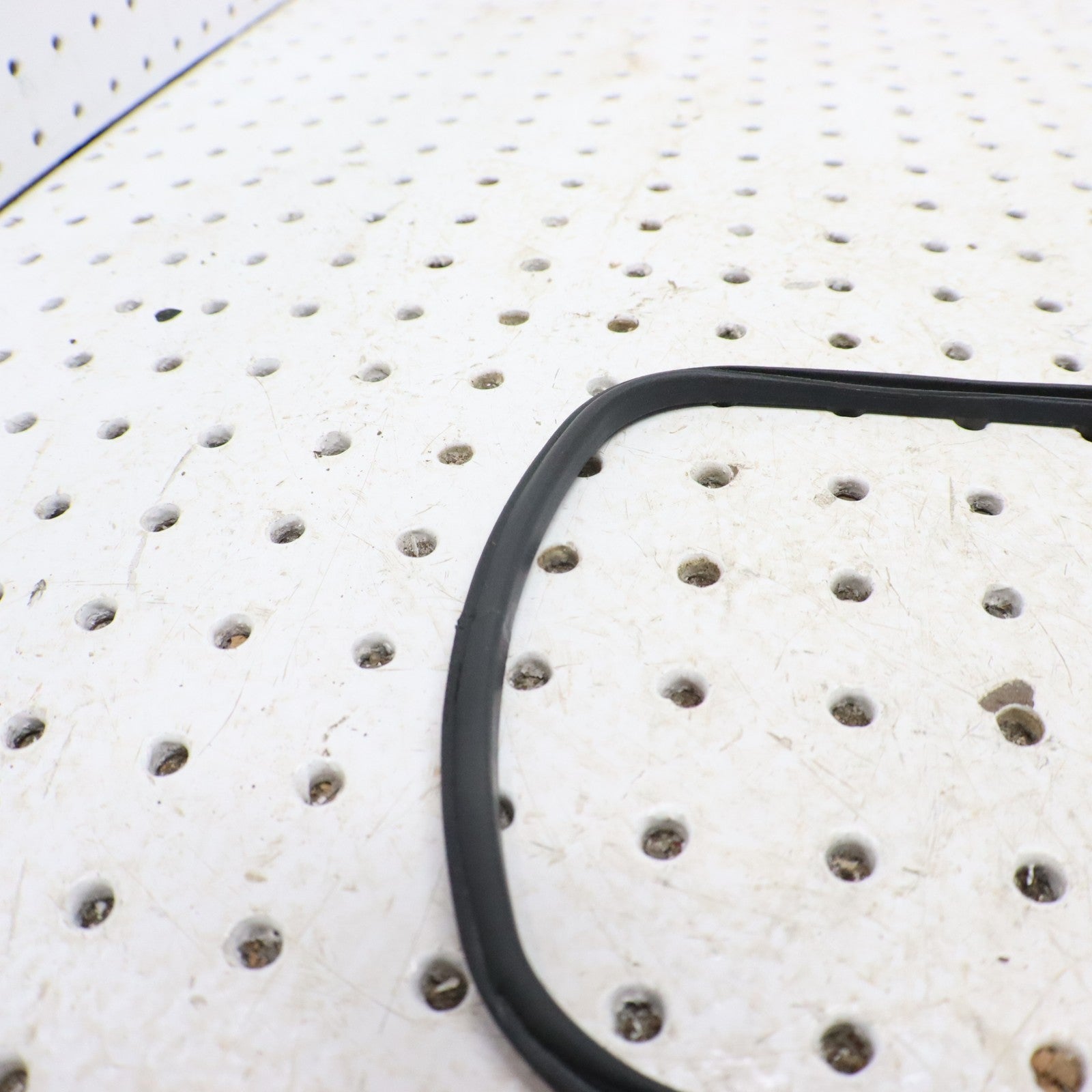 2008 Polaris Sportsman 800 AIRBOX COVER SEAL 5812829; 5813949