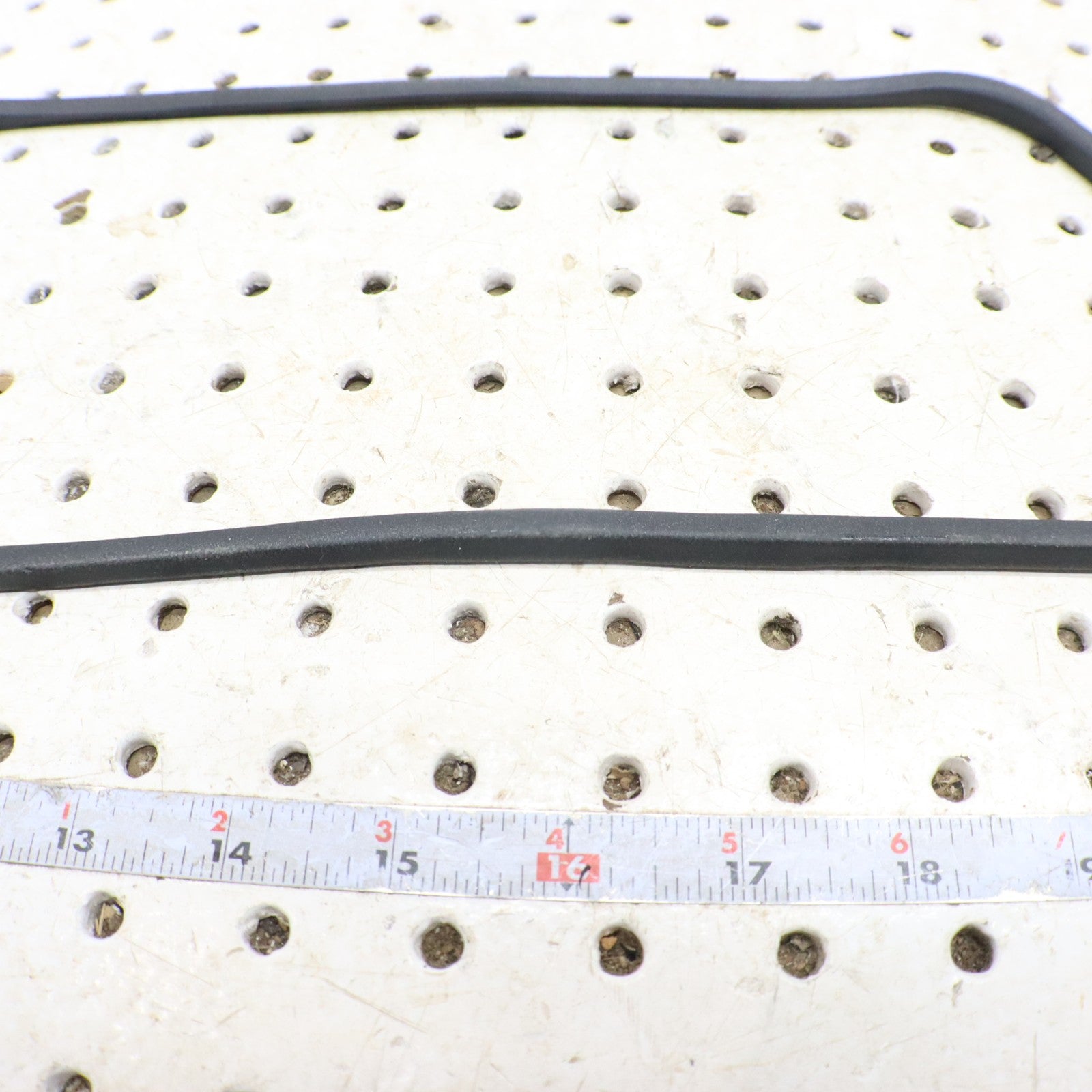 2008 Polaris Sportsman 800 AIRBOX COVER SEAL 5812829; 5813949