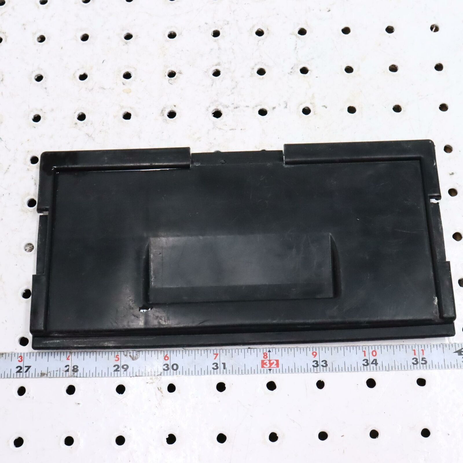 2006 POLARIS SWITCHBACK HEAD LIGHT ACCESS COVER 5433660