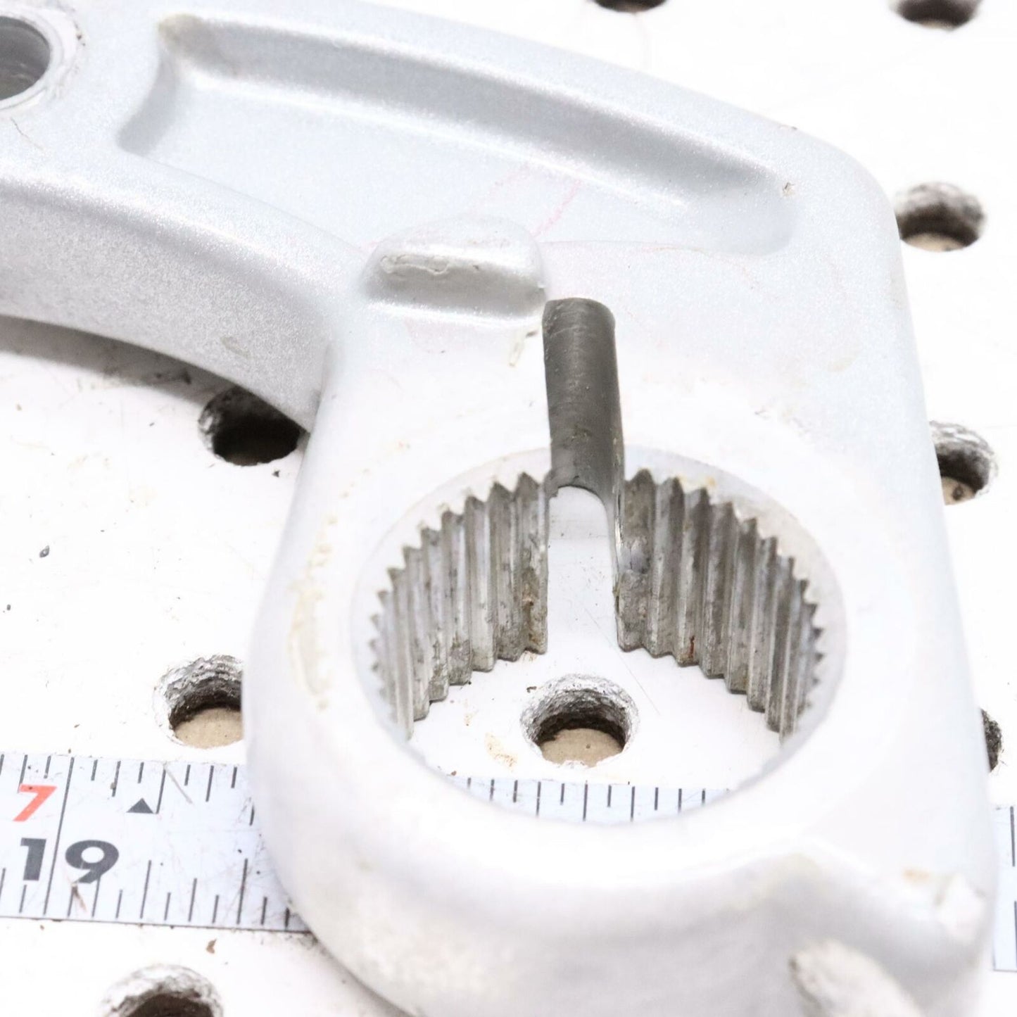 2007 ARCTIC CAT F6 Arm, Spindle - Right Hand - Platinum 4706-116