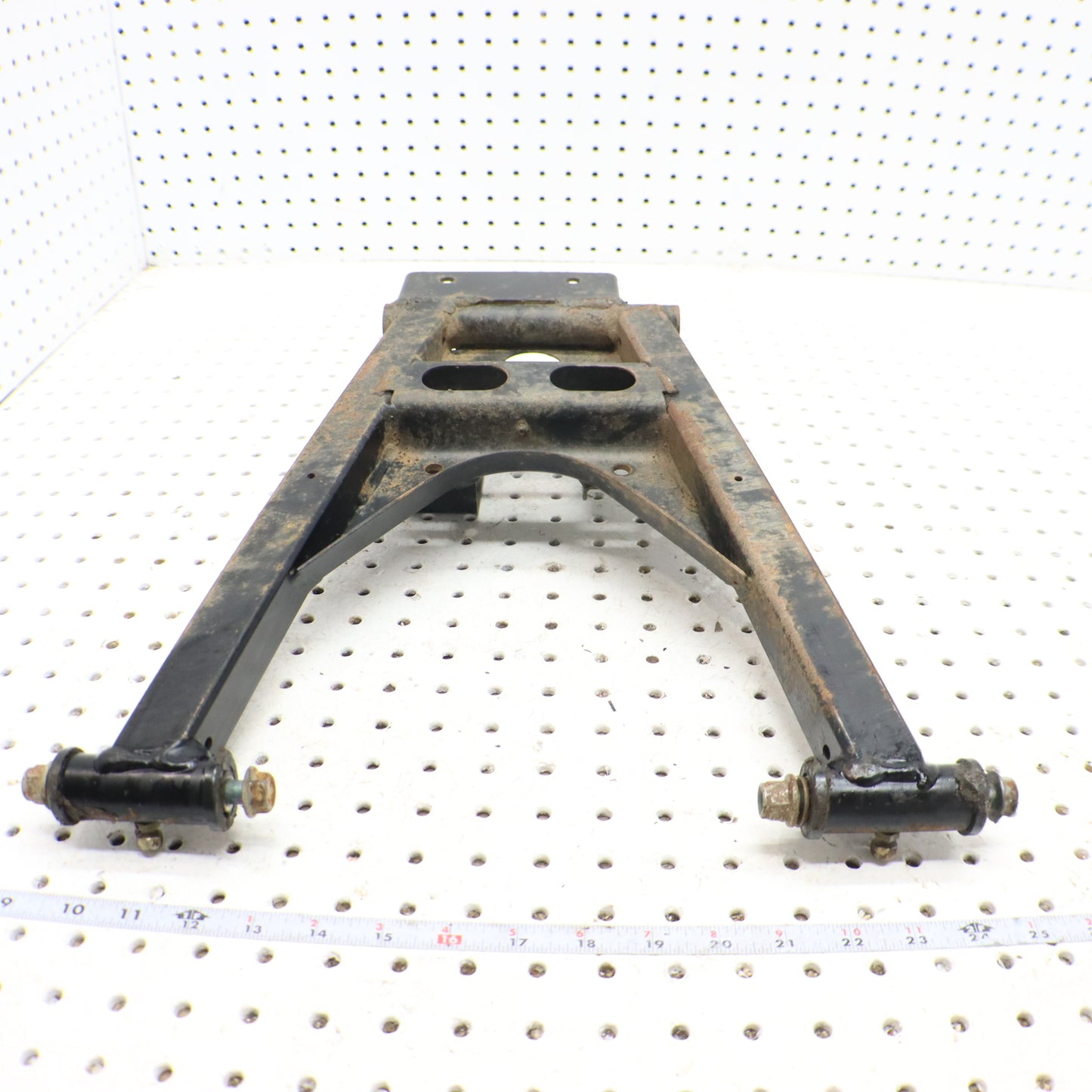 2013 Polaris Ranger Xp 900 Lower Left Rear Control A Arm 1018460-458
