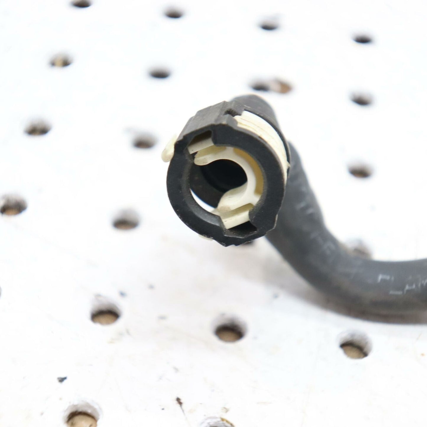 2006 POLARIS SWITCHBACK FUEL HOSE GAS LINE TUBE PIPE 2520568