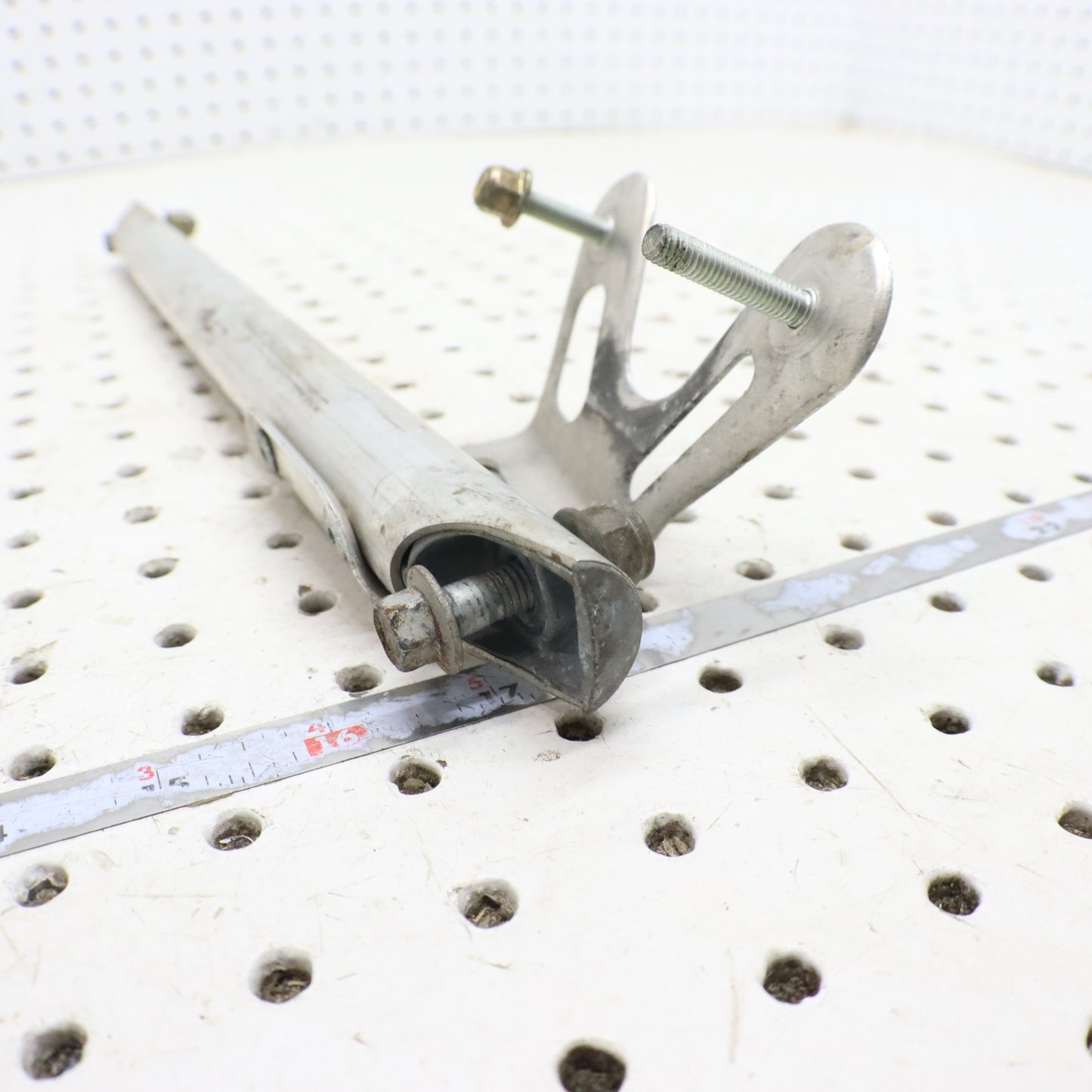 2016 Arctic Cat M8000 Frame Tube Brace Support, Shock Mount Bracket 1607-351