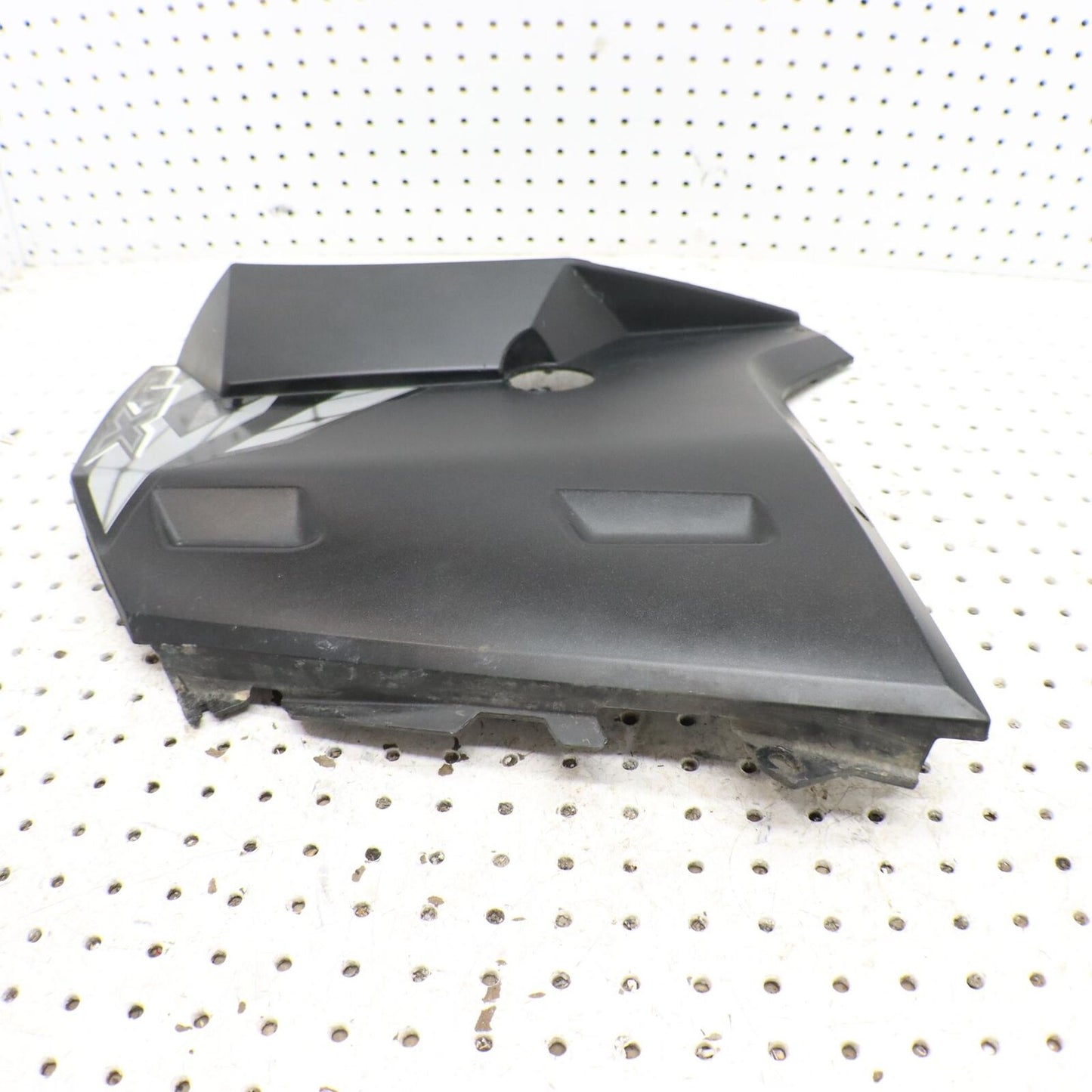 2009 POLARIS SPORTSMAN XP 850 SIDE PANE COVER RIGHT 5437743-464