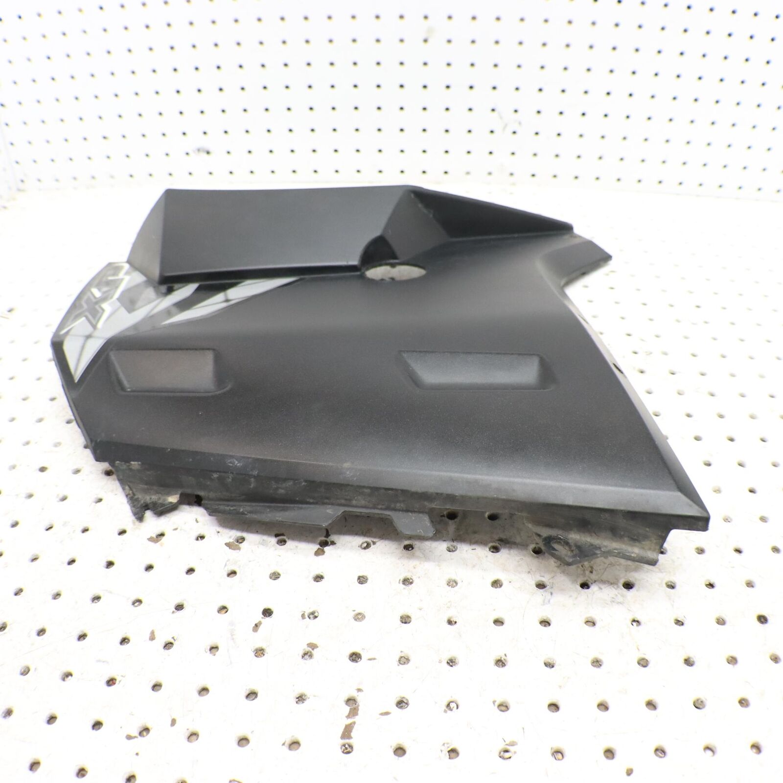 2009 POLARIS SPORTSMAN XP 850 SIDE PANE COVER RIGHT 5437743-464