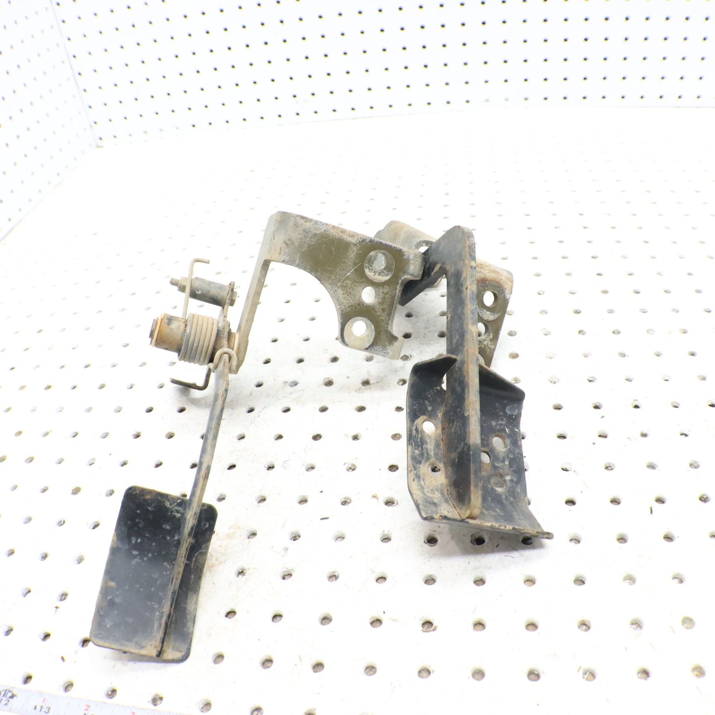 2009 Polaris Rzr 800 Throttle Pedal, Brake Pedal Assy 1016585-458