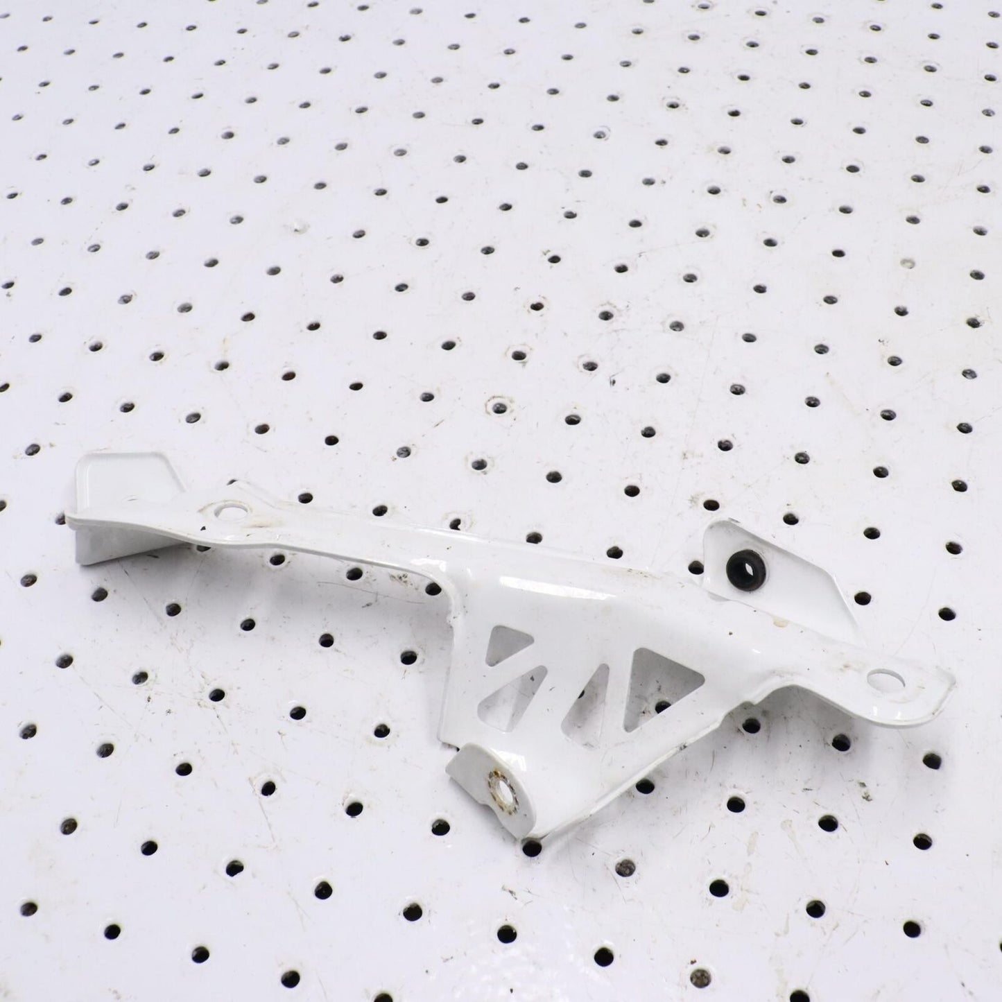 2015 ARCTIC CAT M8000 SPEEDOMETER BRACKET 5706-653