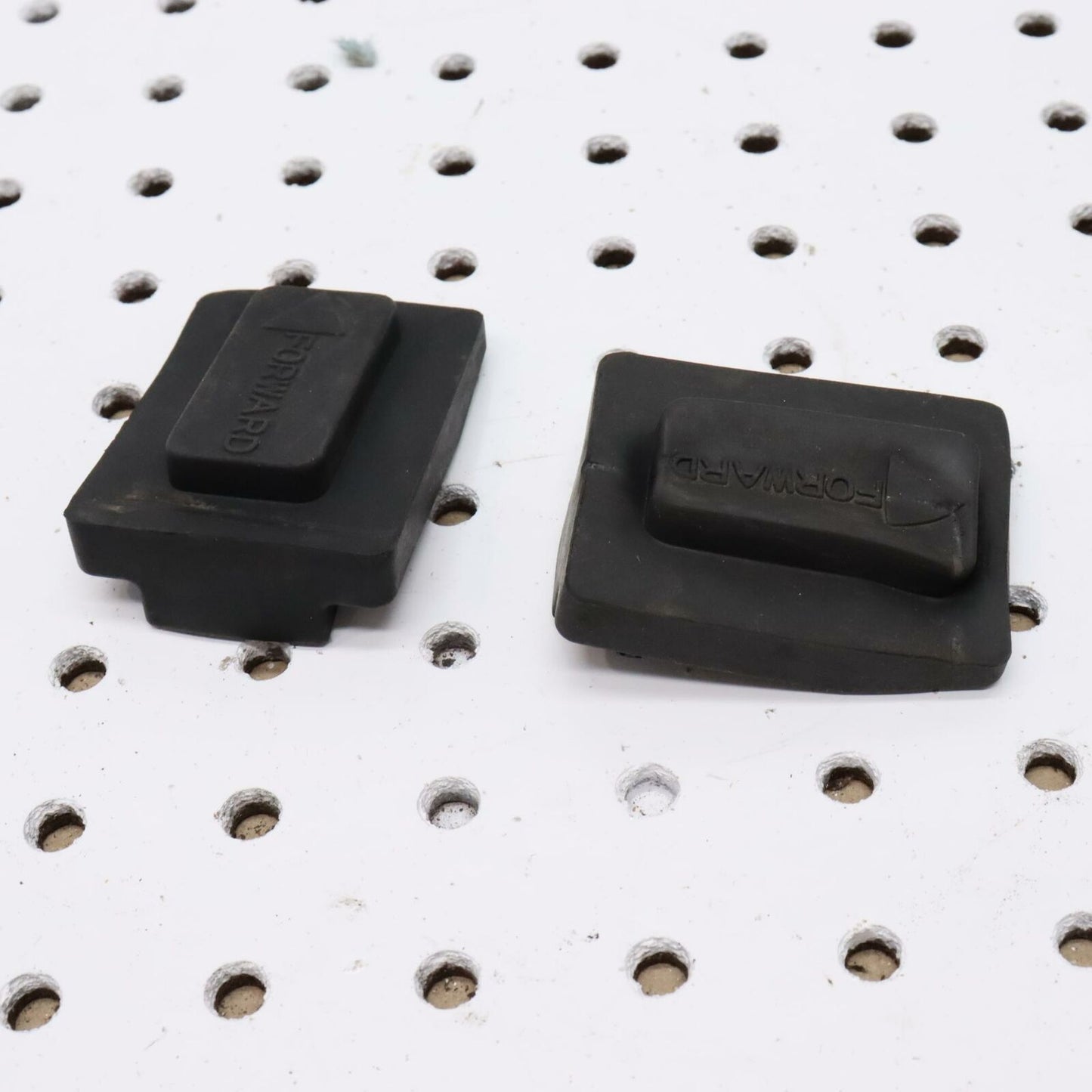 2007 POLARIS IQ 600 RADIATOR RUBBER MOUNT 5412513