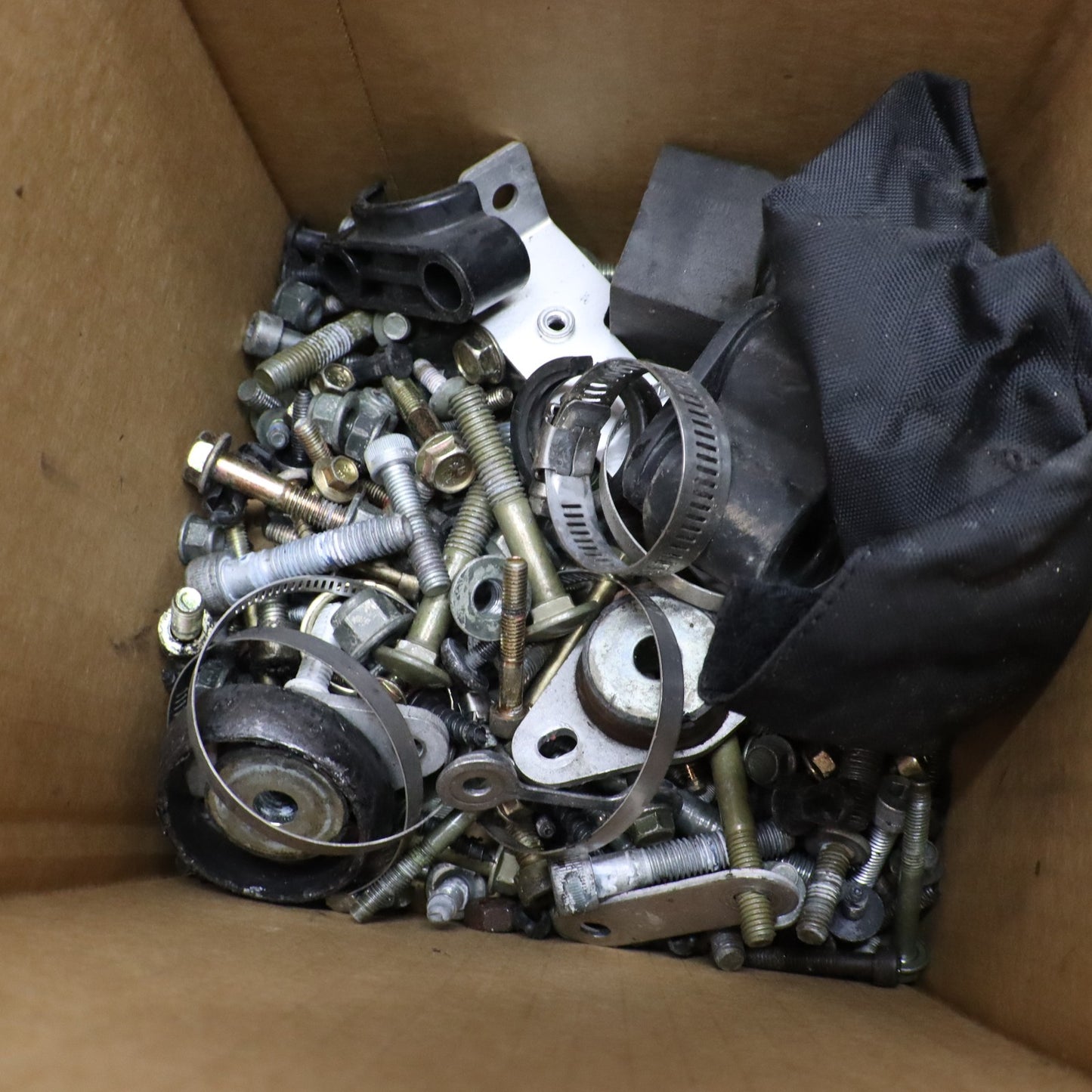 2016 Polaris Rush 800 Hardware Nuts Bolts Fasteners Random