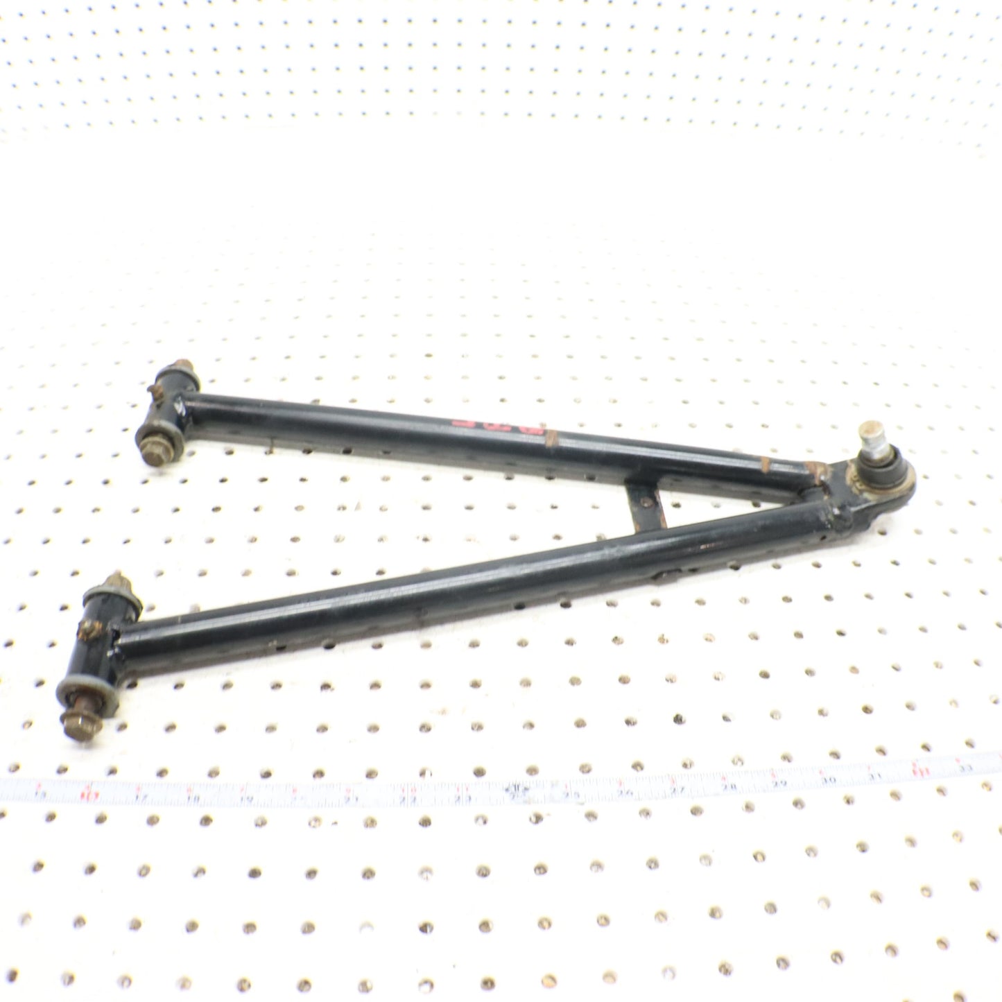 2009 Polaris Sportsman Xp 850 Front Lower Right Control Arm 1017157-067 1019811