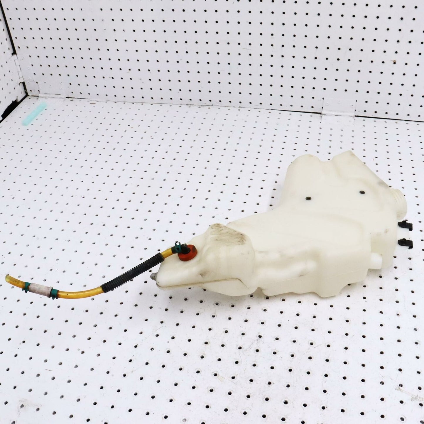2007 POLARIS IQ 600 OIL TANK BOTTLE RESERVOIR 2520650