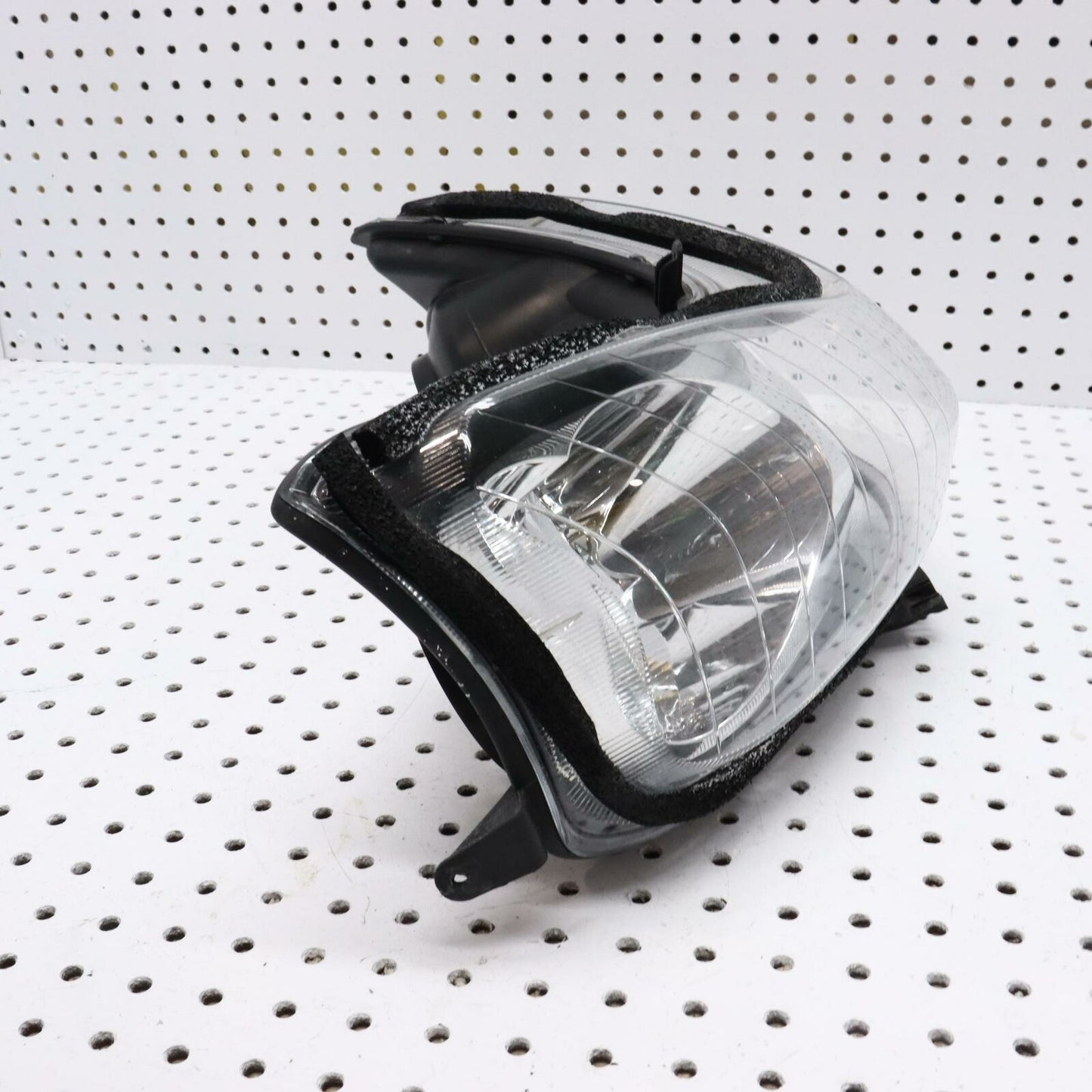 2006 POLARIS CLASSIC 700 HEADLIGHT 2410397