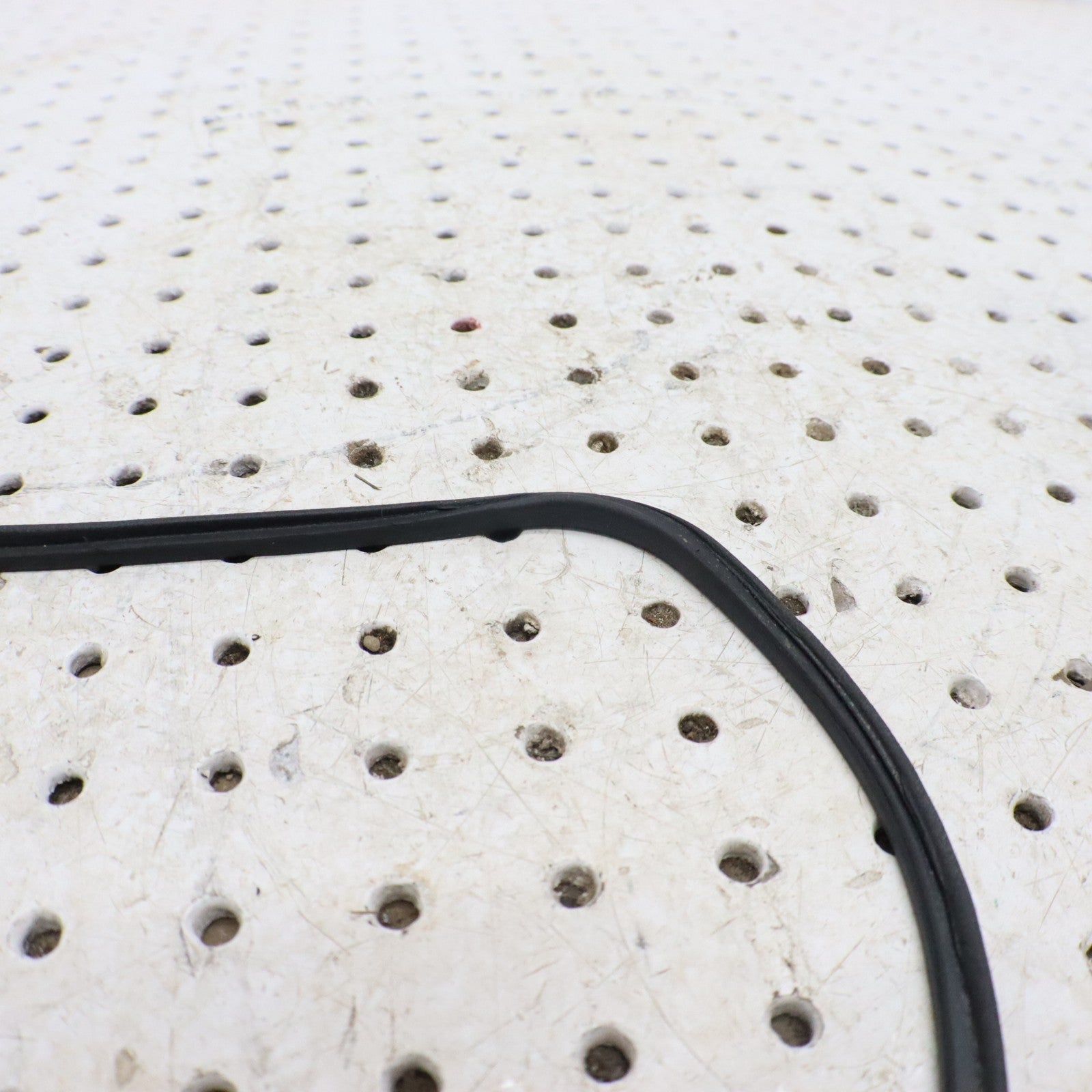 2008 Polaris Sportsman 800 AIRBOX COVER SEAL 5812829; 5813949