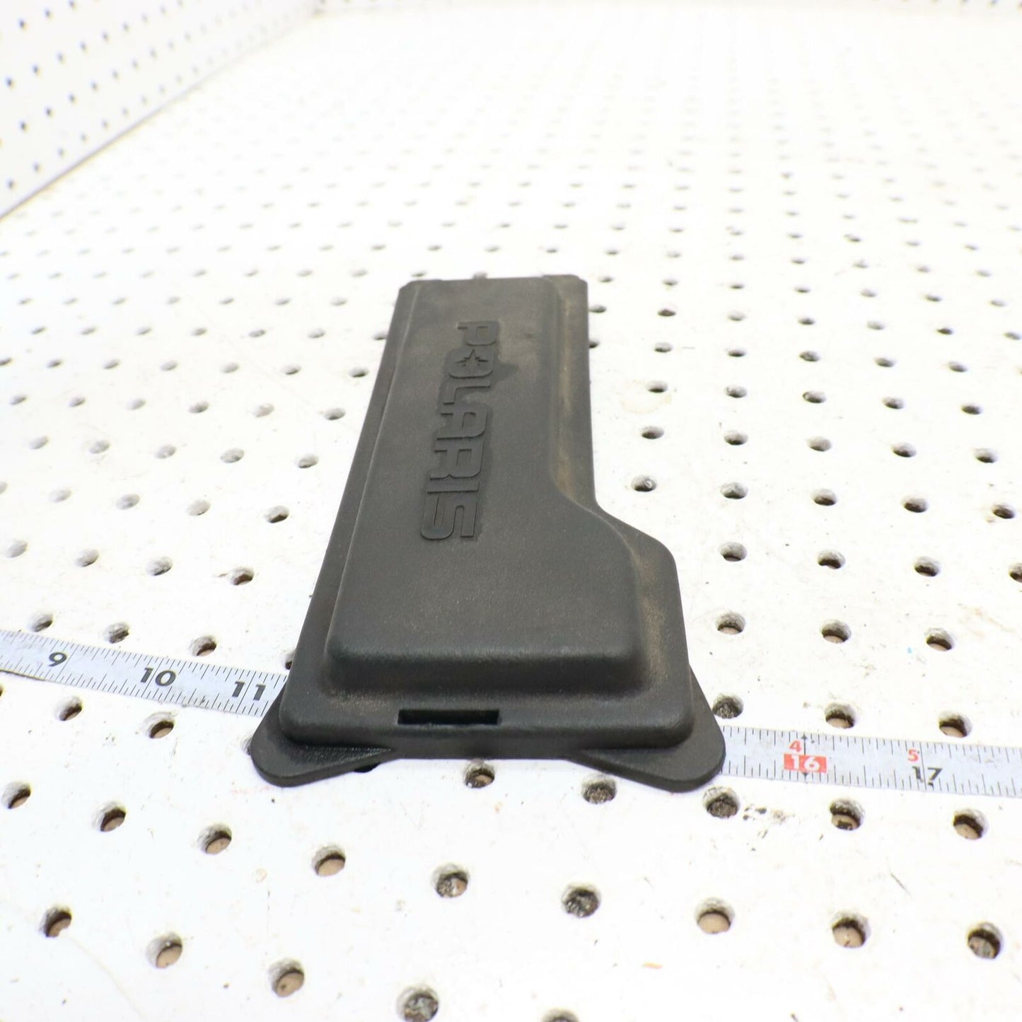2002 POLARIS RMK 600 TOOL BOX COVER 5434089