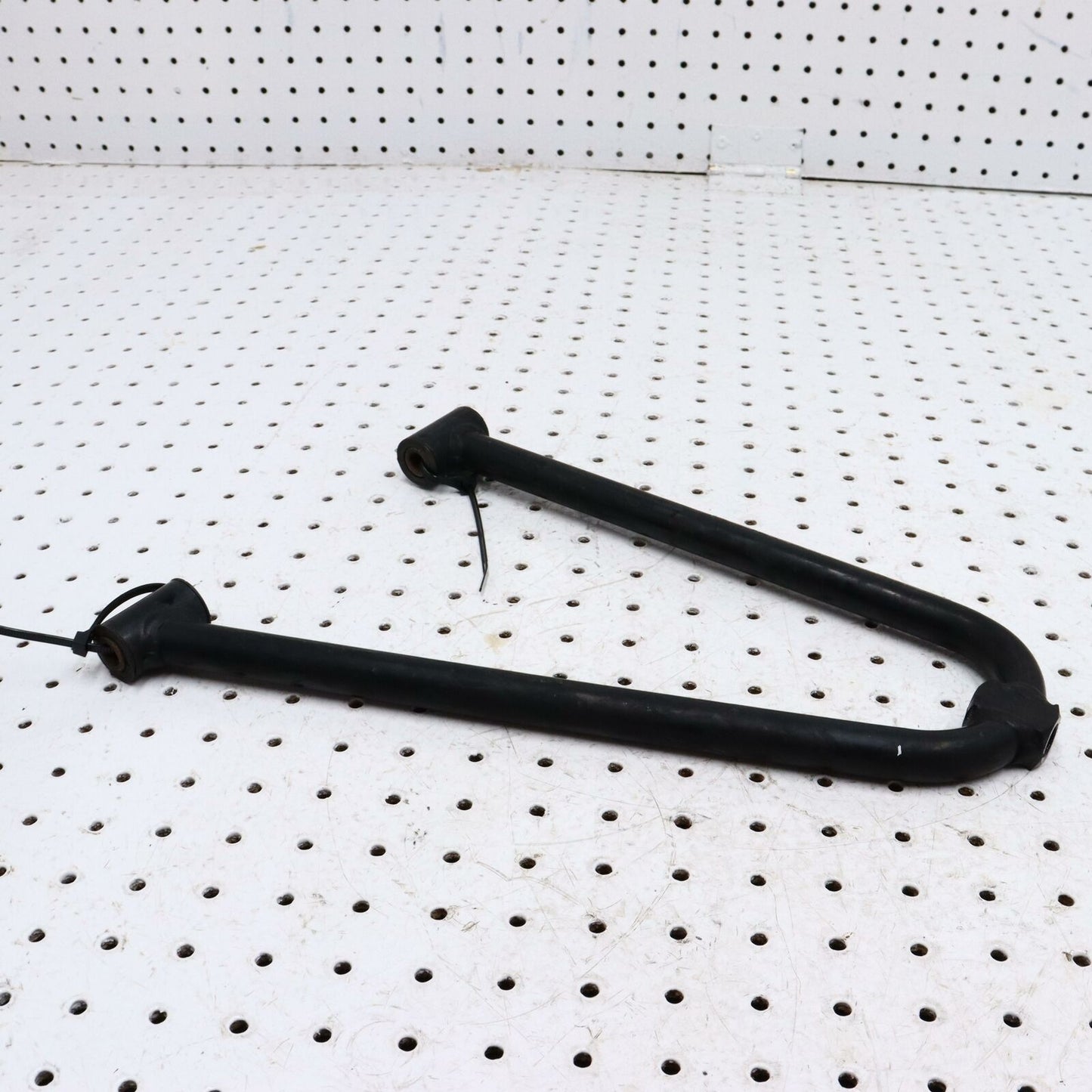 2006 SKI-DOO MXZ 500SS FRONT UPPER LEFT CONTROL A ARM 505071756
