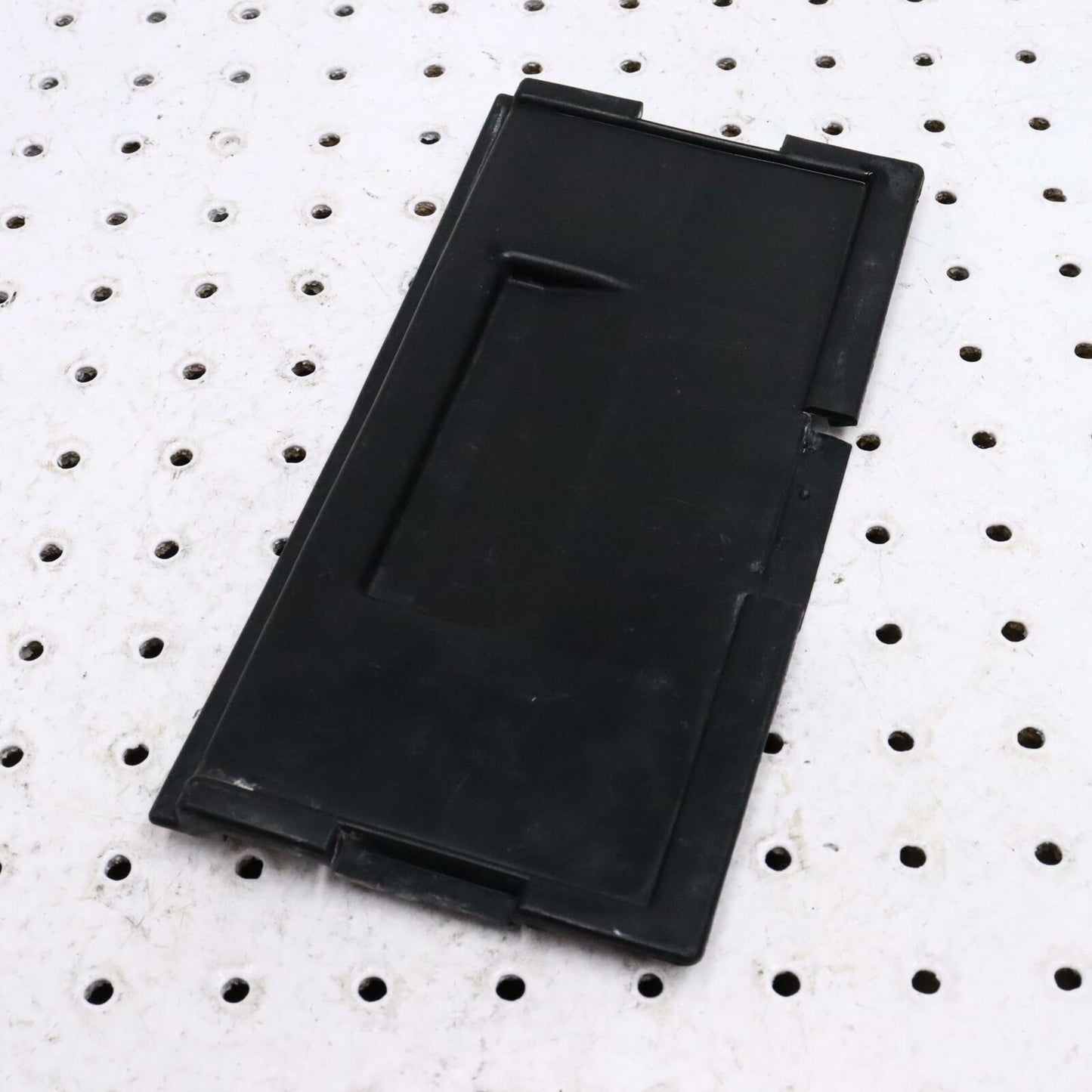 2006 POLARIS SWITCHBACK HEAD LIGHT ACCESS COVER 5433660