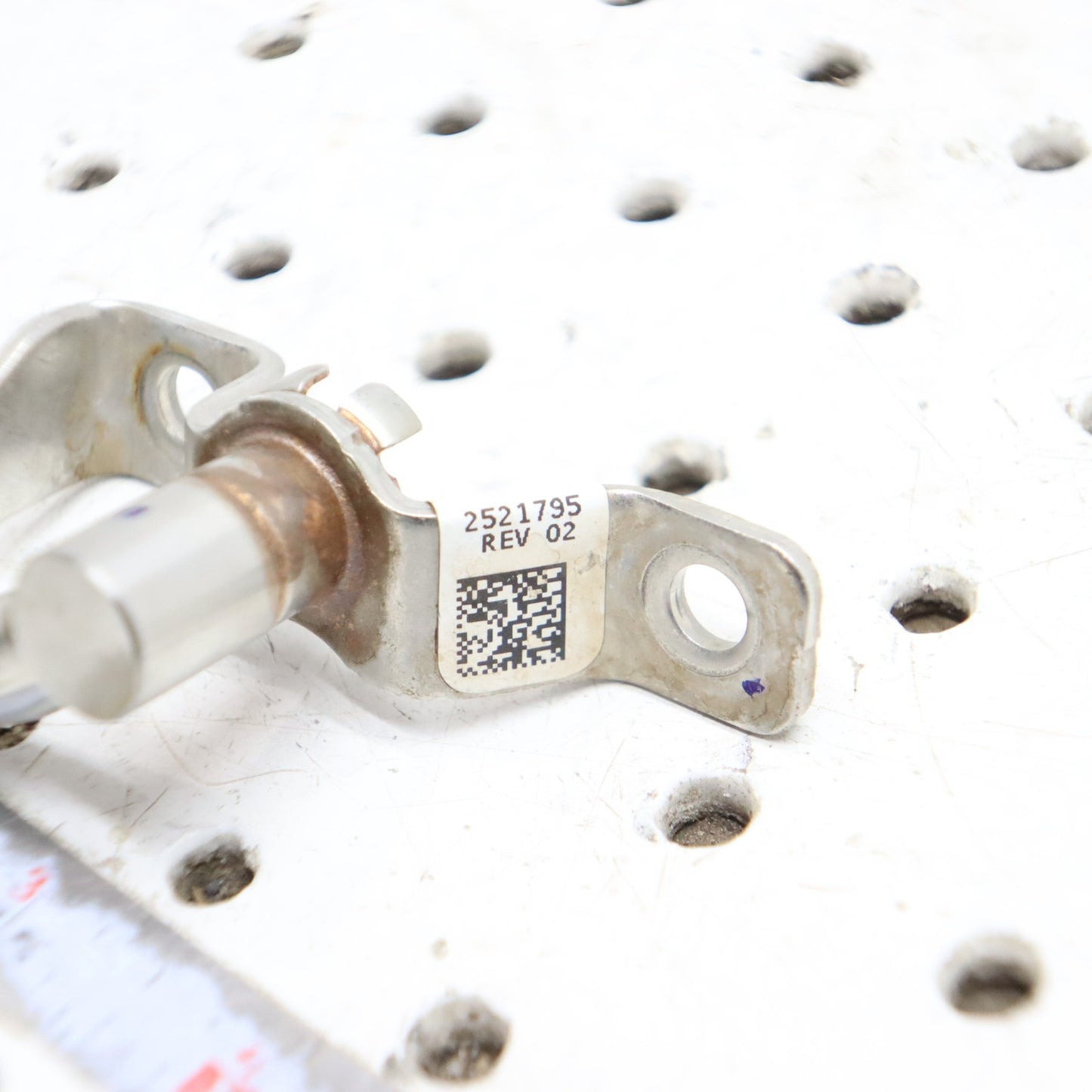 2024 Polaris Sportsman 570 Efi Eps Fuel Rail 2521795