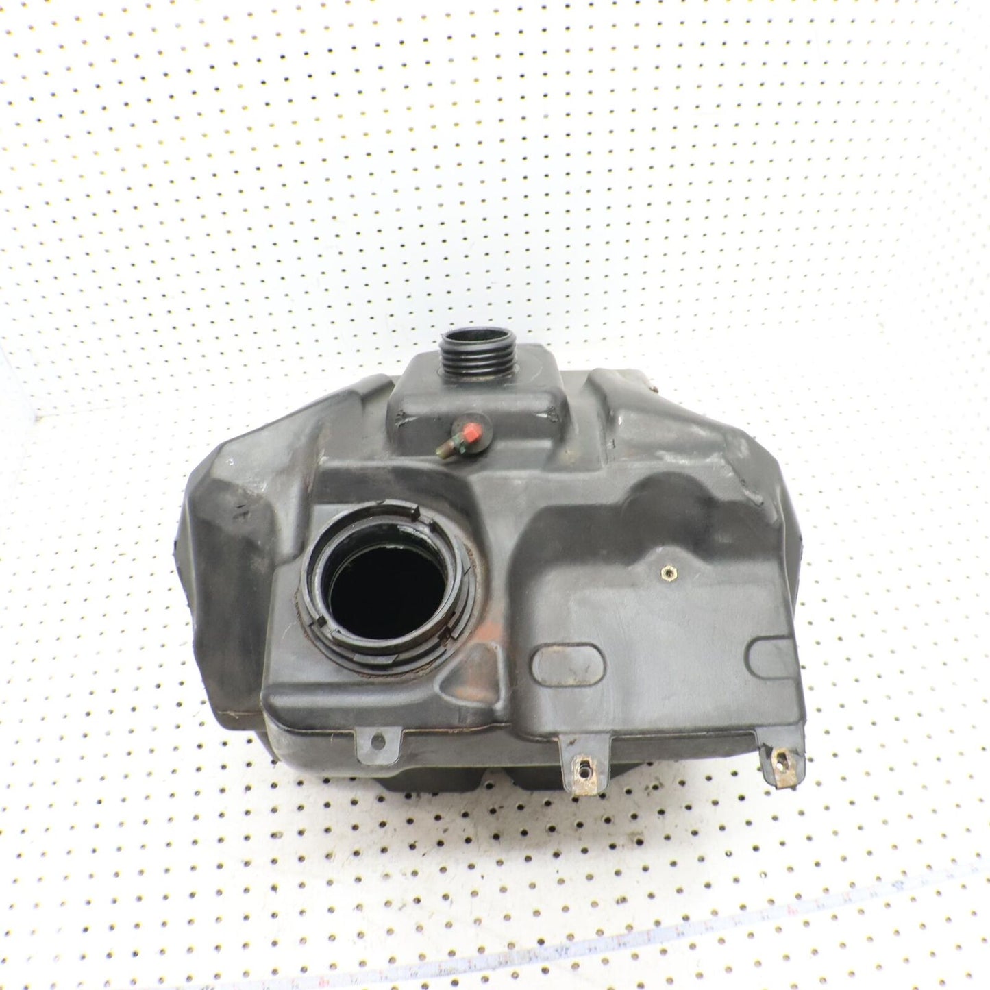 2009 ARCTIC CAT F5 GAS TANK FUEL RESERVOIR 2670-037; 1770-227